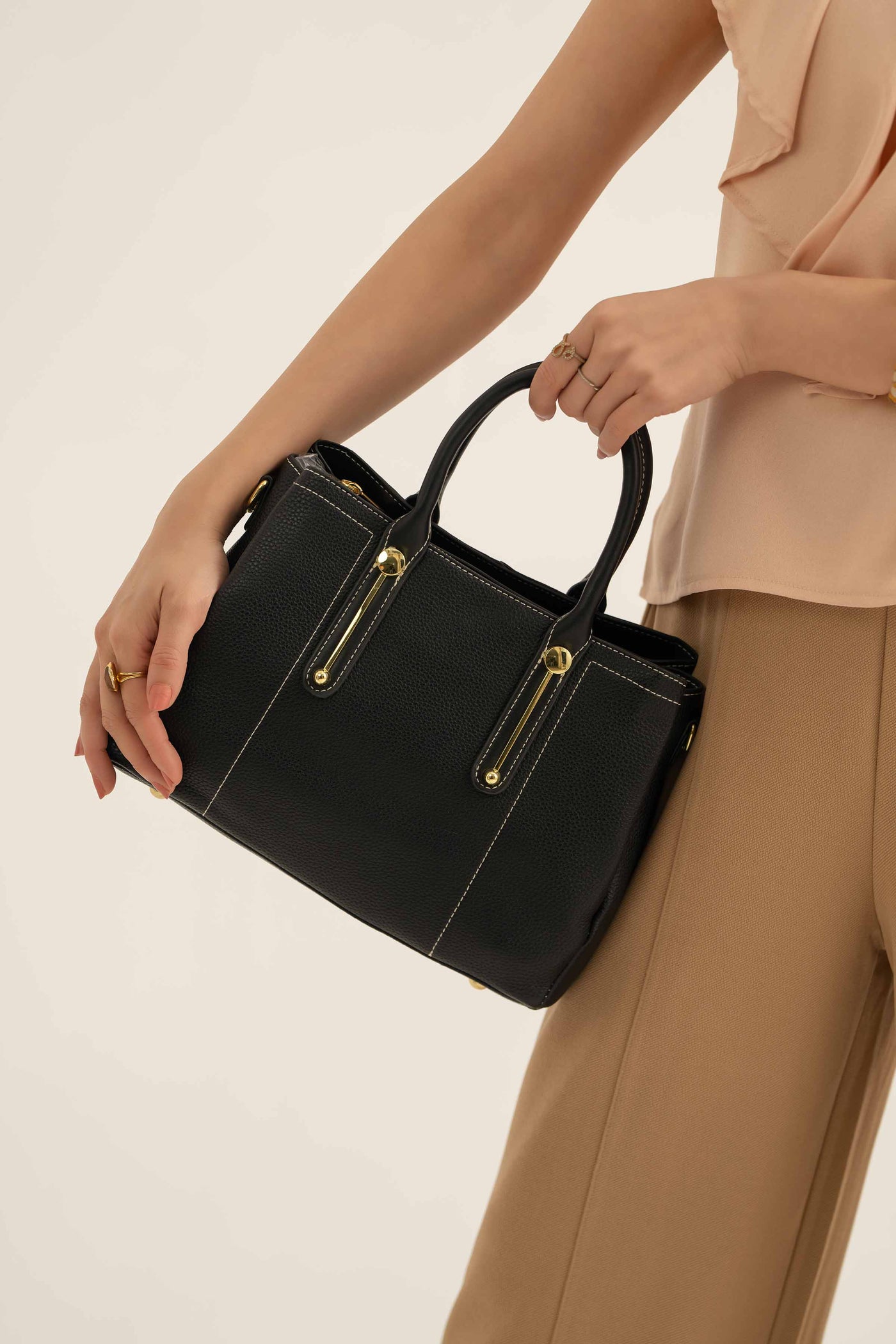 https://cdn.shopify.com/s/files/1/0534/2065/4791/files/000440932103-_2_94c73c17-de3c-42c6-8226-bc01be13d29e.jpg?v=1747385538