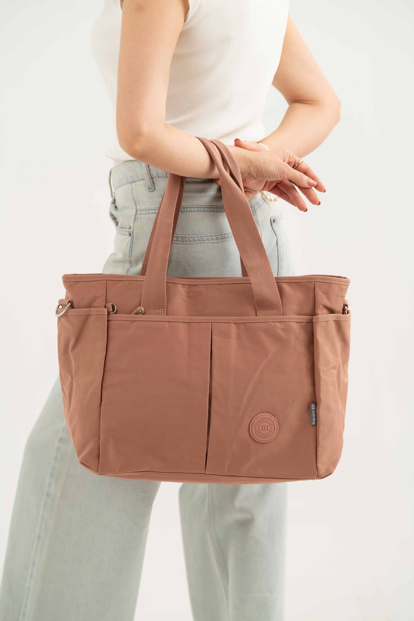 https://cdn.shopify.com/s/files/1/0534/2065/4791/files/000441032105-_3.jpg?v=1747385498