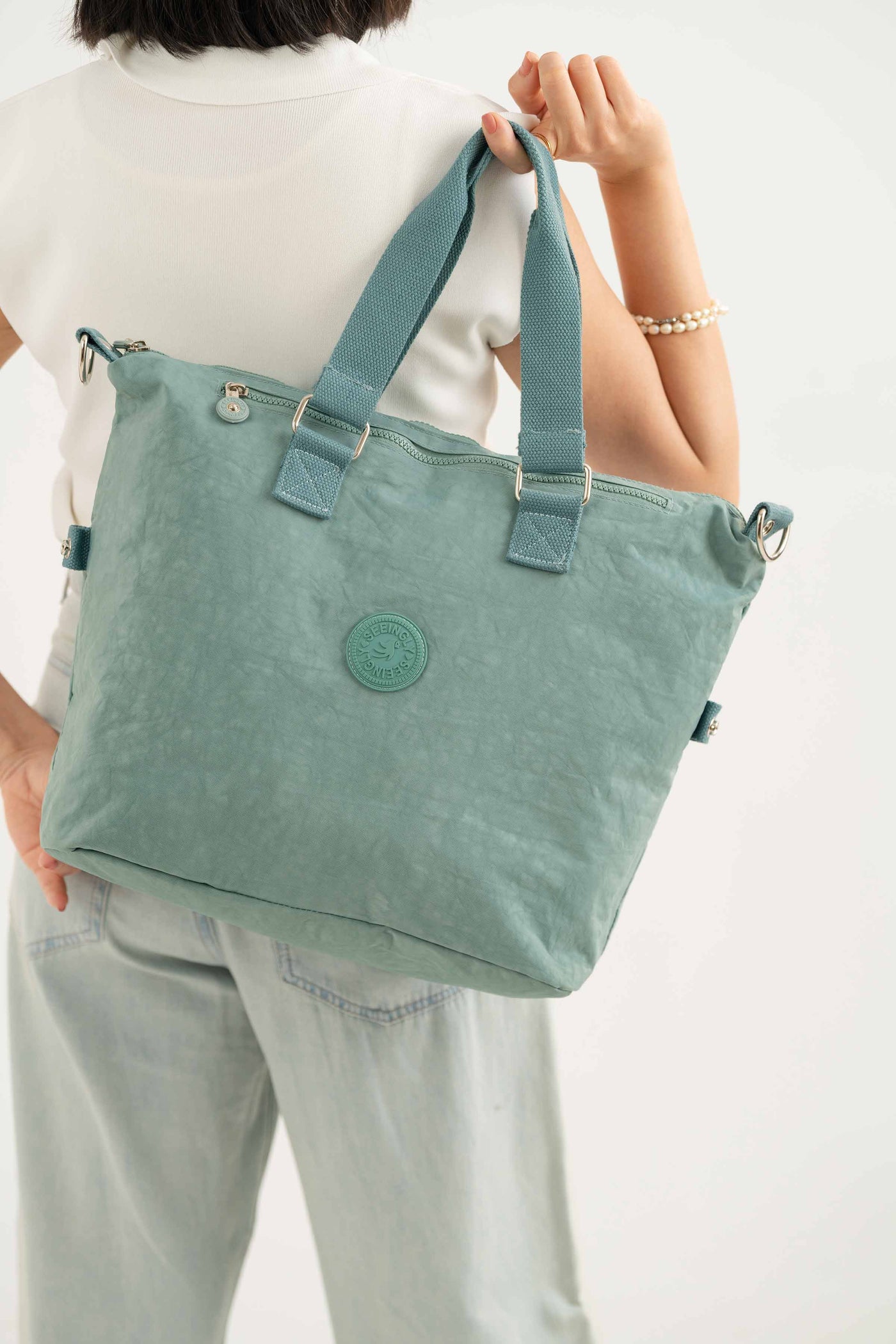 https://cdn.shopify.com/s/files/1/0534/2065/4791/files/000441042104-_1.jpg?v=1747385503