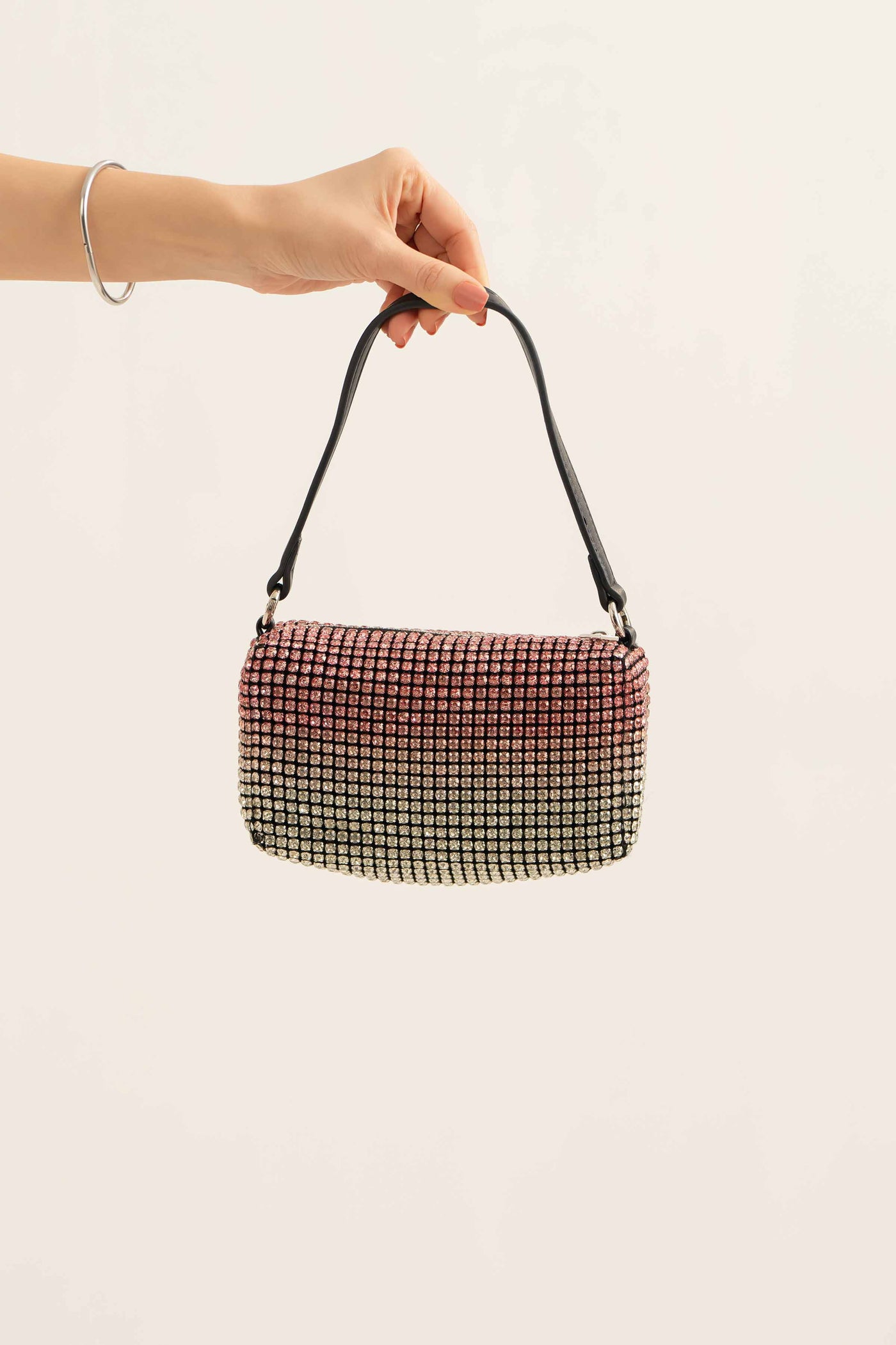 https://cdn.shopify.com/s/files/1/0534/2065/4791/files/000441112101-_1_143018ca-0e30-479f-a651-b7fcc70555ef.jpg?v=1747385571