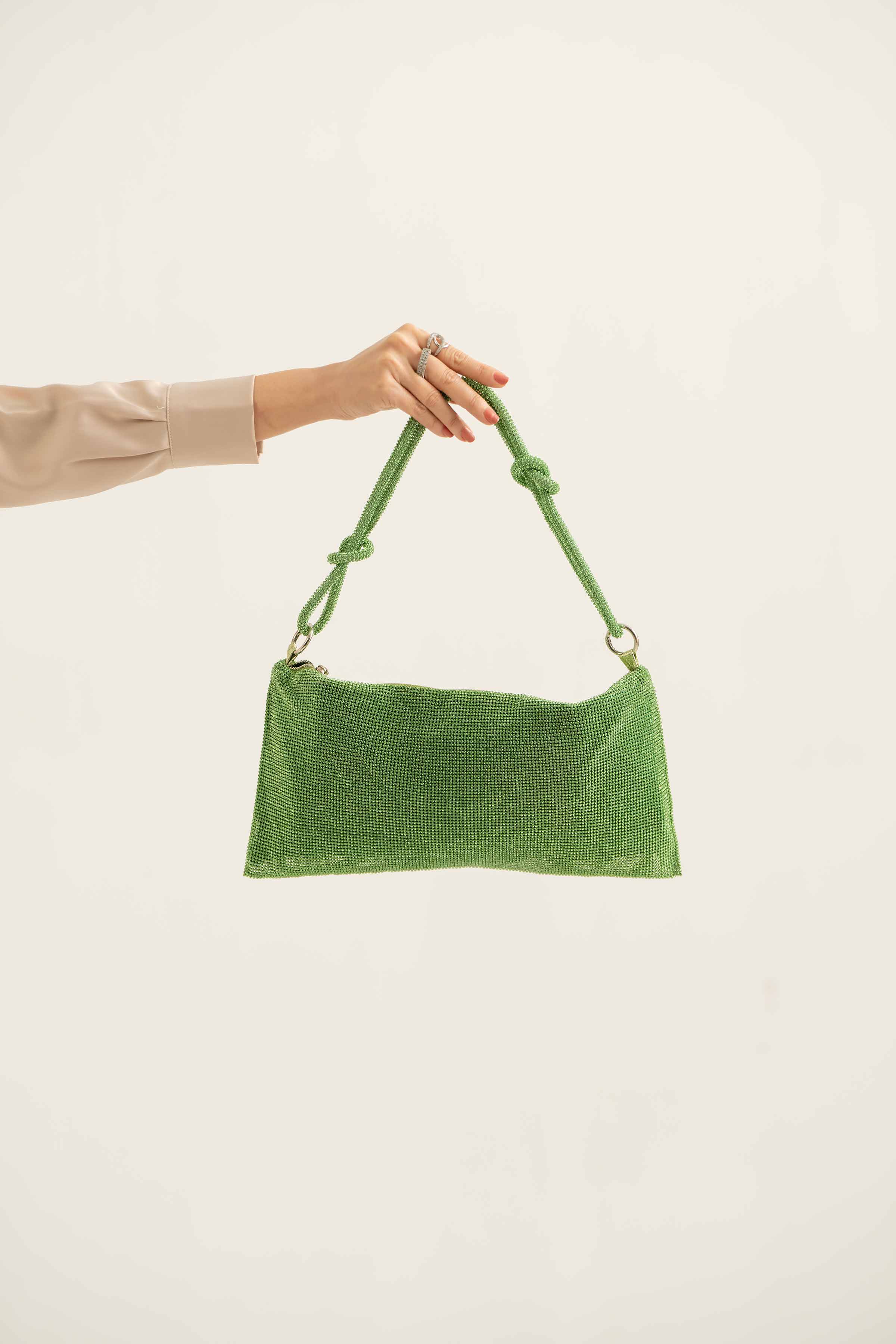 https://cdn.shopify.com/s/files/1/0534/2065/4791/files/000441142104-_1_105b461f-a6ef-452a-a783-8fec02d7e201.jpg?v=1747385583