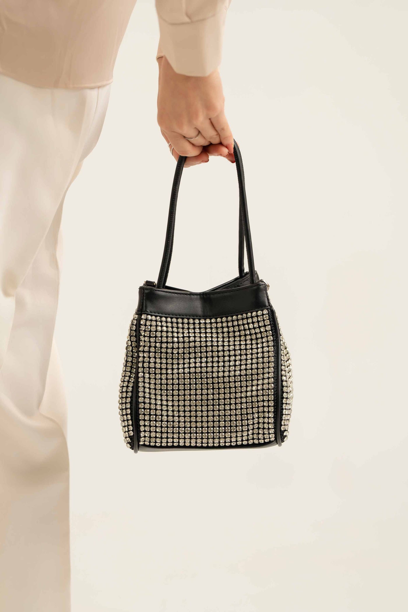 https://cdn.shopify.com/s/files/1/0534/2065/4791/files/000441162120-_1_db39022b-c6f8-4a9f-b361-63afde45734f.jpg?v=1747385567