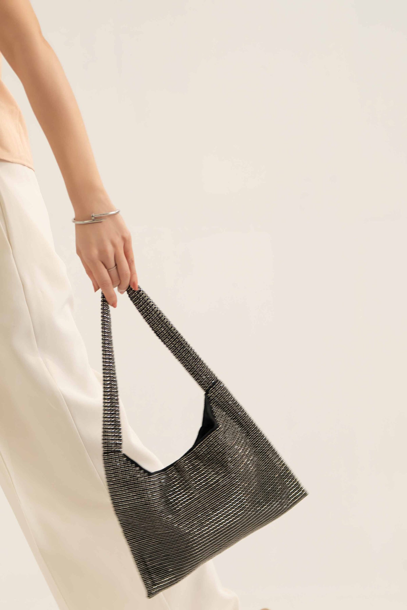 https://cdn.shopify.com/s/files/1/0534/2065/4791/files/000441172103-_3_4c3b3725-6c3b-4dca-8920-d5807a7fe764.jpg?v=1747385592