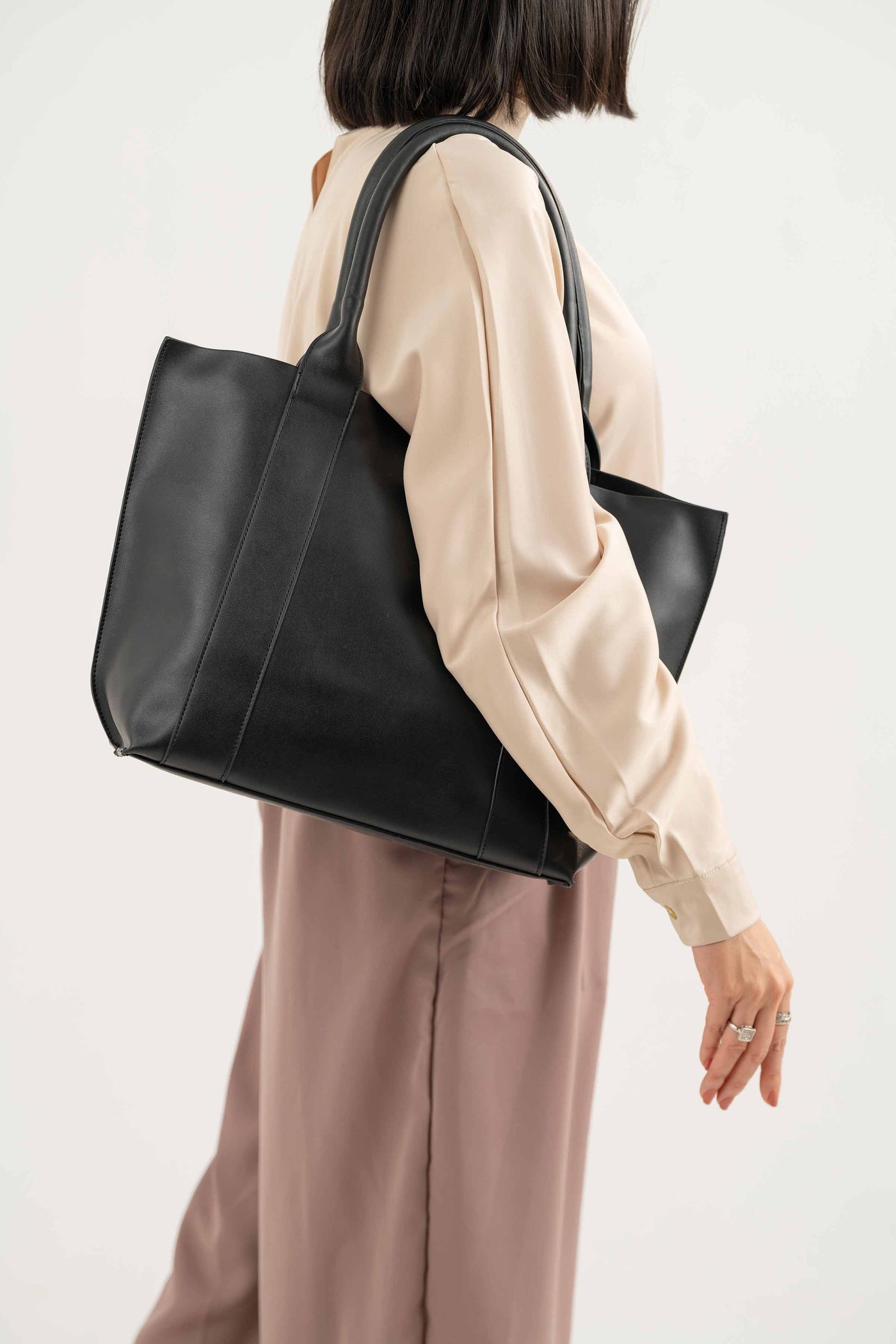 https://cdn.shopify.com/s/files/1/0534/2065/4791/files/000441212103-_1_e79c7a48-5d11-4010-9357-5201fbc7feb4.jpg?v=1747385565
