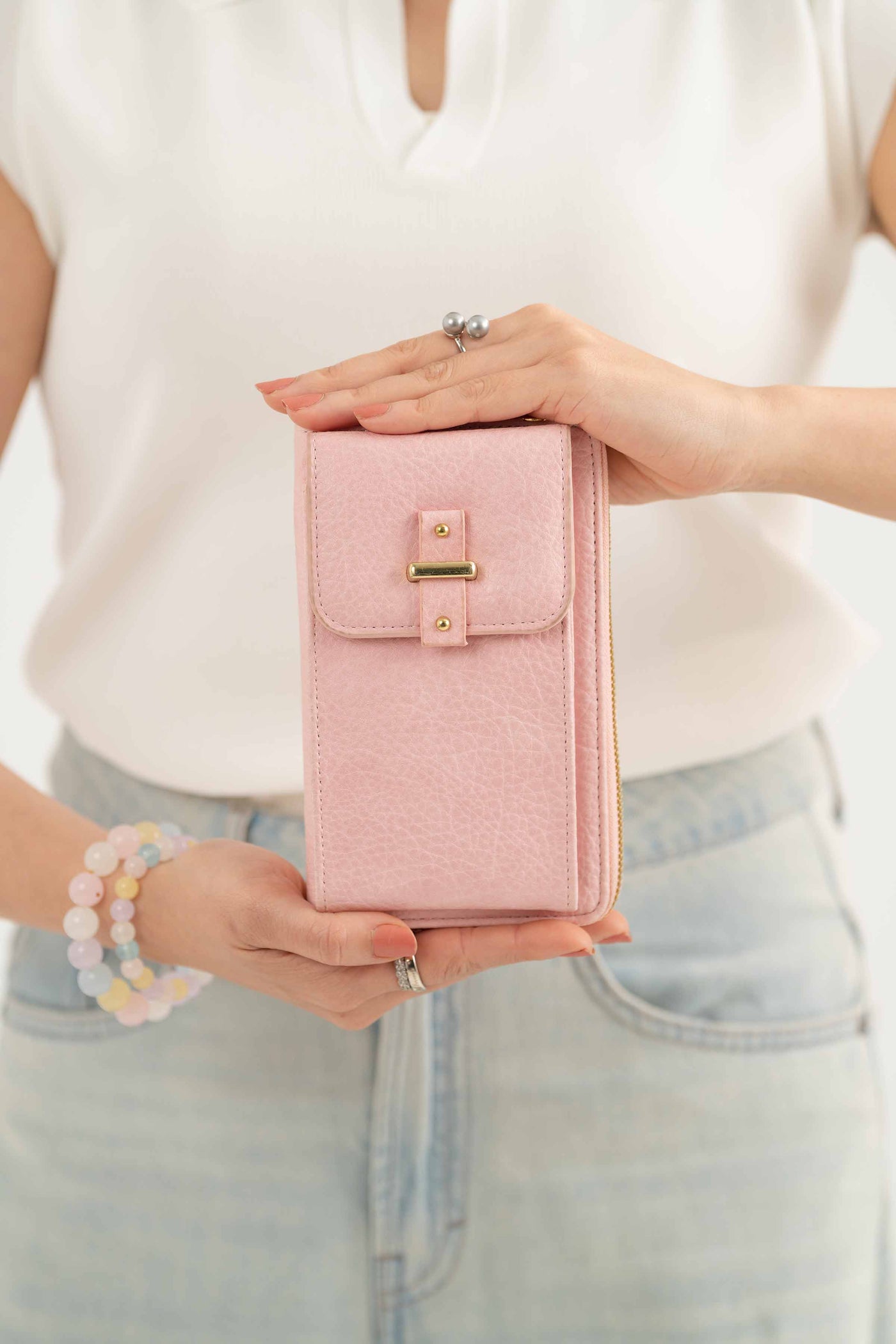 https://cdn.shopify.com/s/files/1/0534/2065/4791/files/000441382105-_1_e831c671-f84c-40f4-8c86-33276c83e70b.jpg?v=1747385544