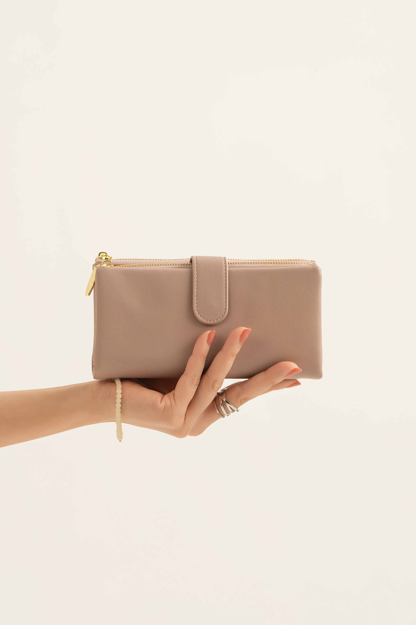https://cdn.shopify.com/s/files/1/0534/2065/4791/files/000441452105-_1_14f980b4-ee49-402f-a71c-db86c2ad871f.jpg?v=1747385445