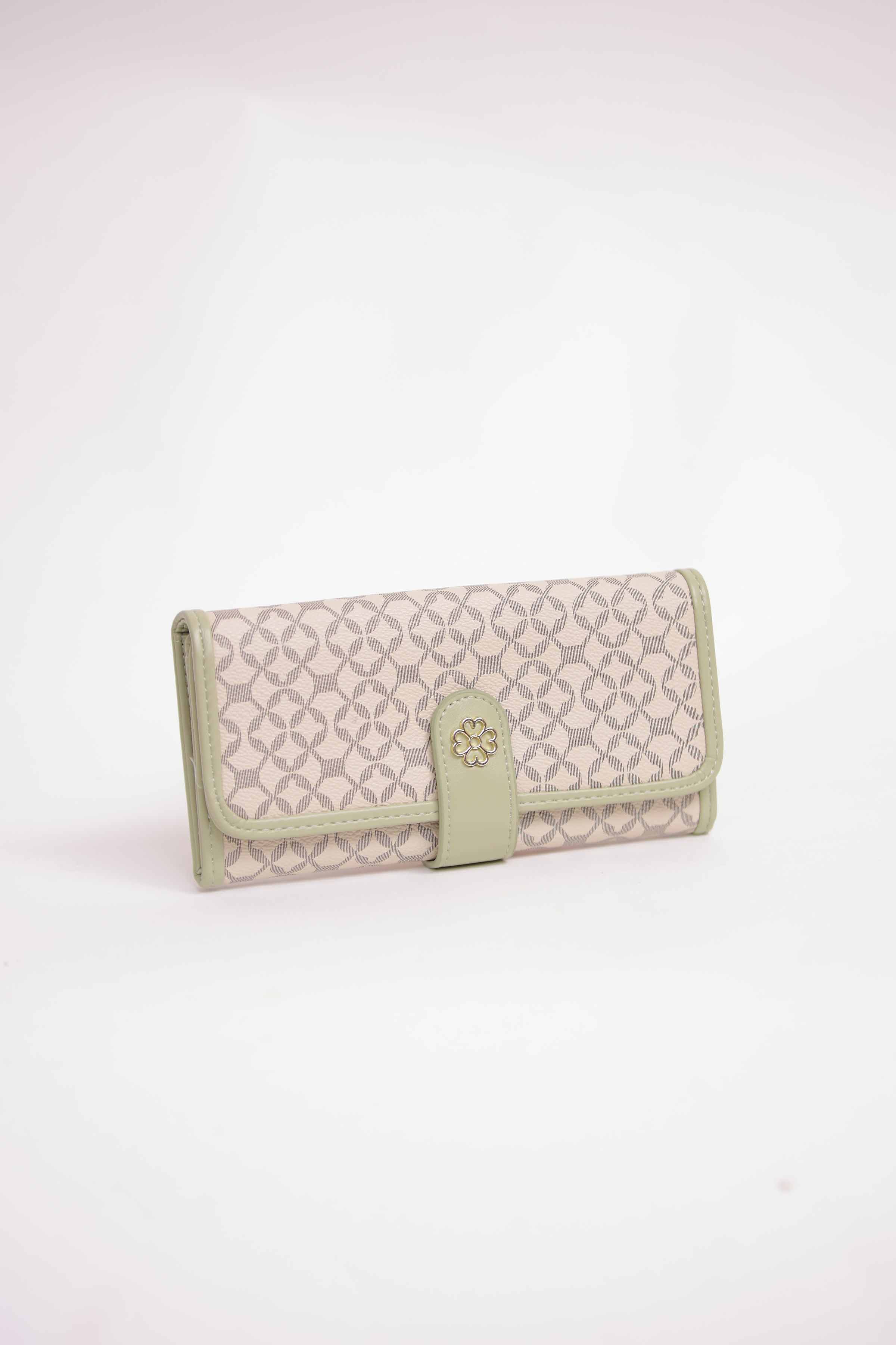 https://cdn.shopify.com/s/files/1/0534/2065/4791/files/000441532104-_3.jpg?v=1747385253