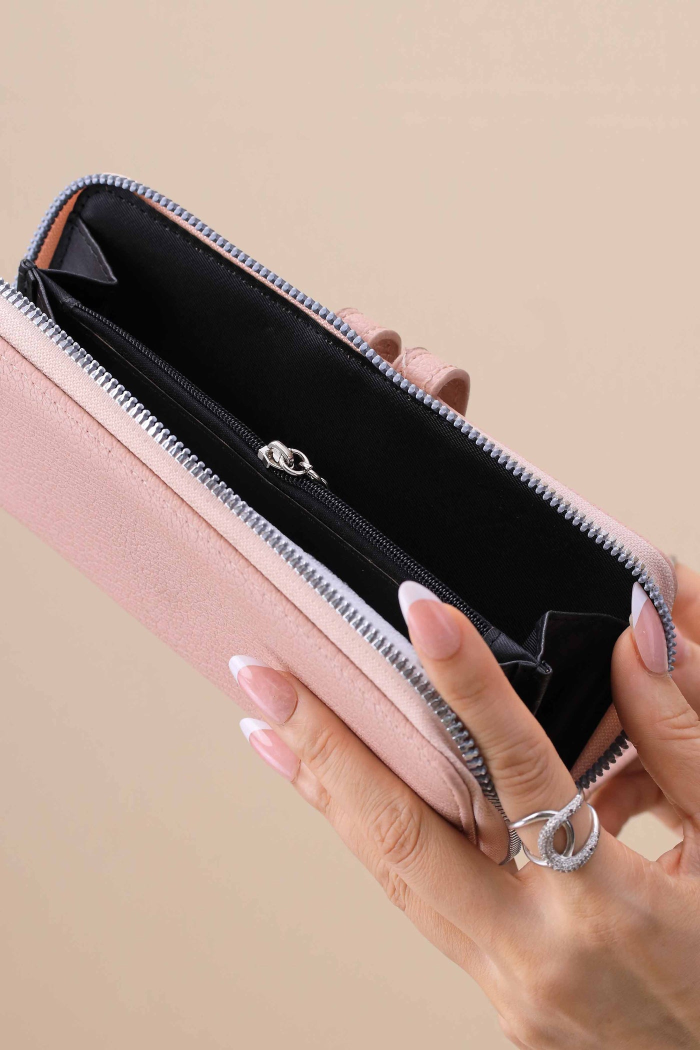 https://cdn.shopify.com/s/files/1/0534/2065/4791/files/000441572105-_6.jpg?v=1759218934