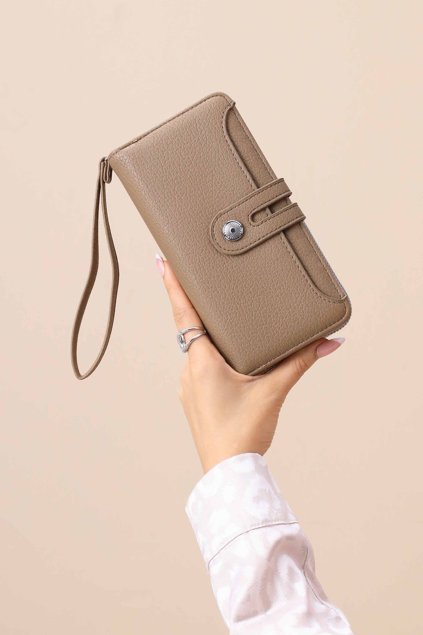 https://cdn.shopify.com/s/files/1/0534/2065/4791/files/000441572130-_2.jpg?v=1759218958