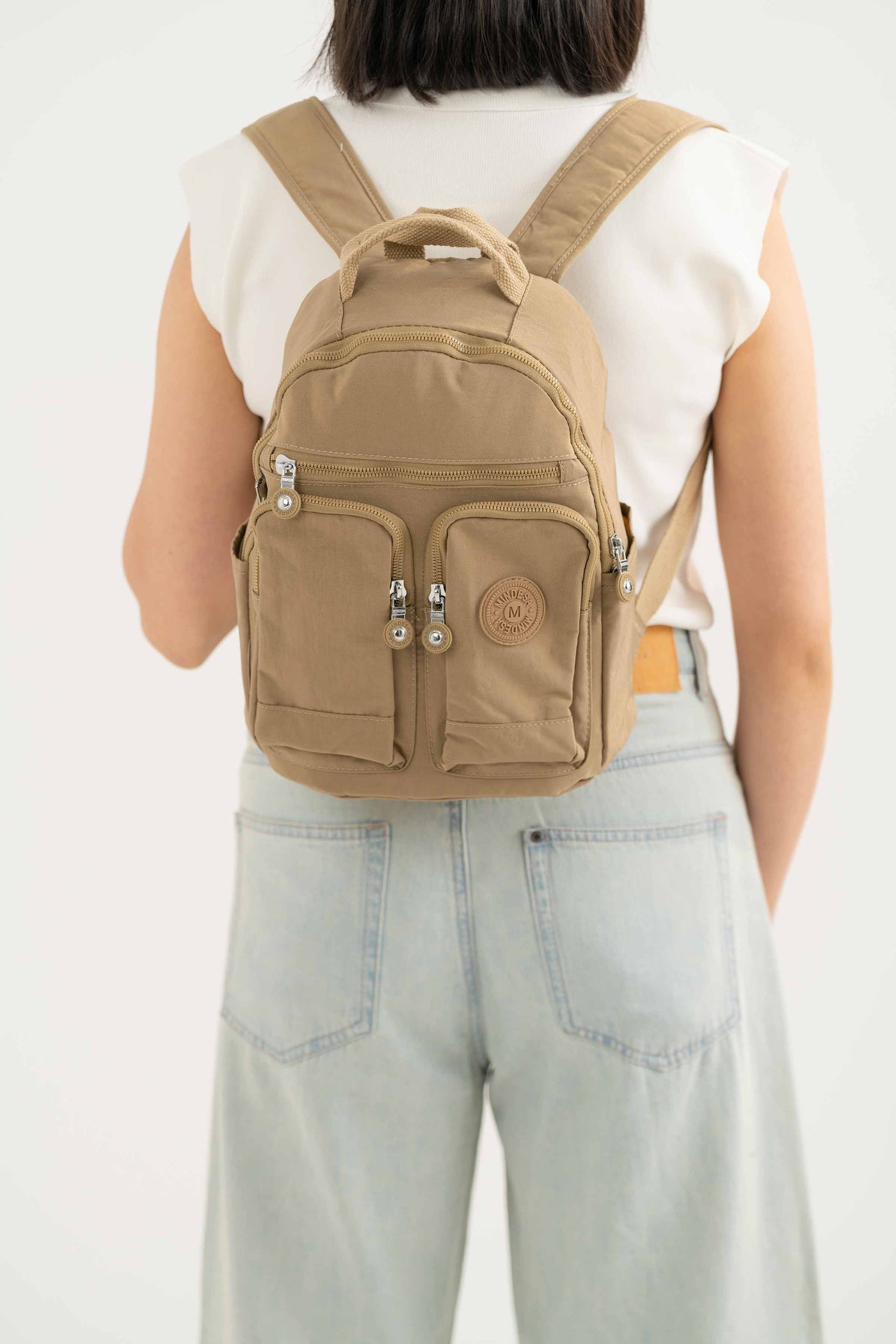 https://cdn.shopify.com/s/files/1/0534/2065/4791/files/000441652130-_1_717c267b-e9d1-4587-8a59-e0142836fd50.jpg?v=1747385603