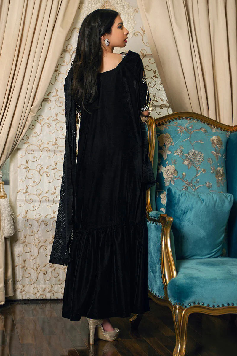 Lulu - Black Saree Drape