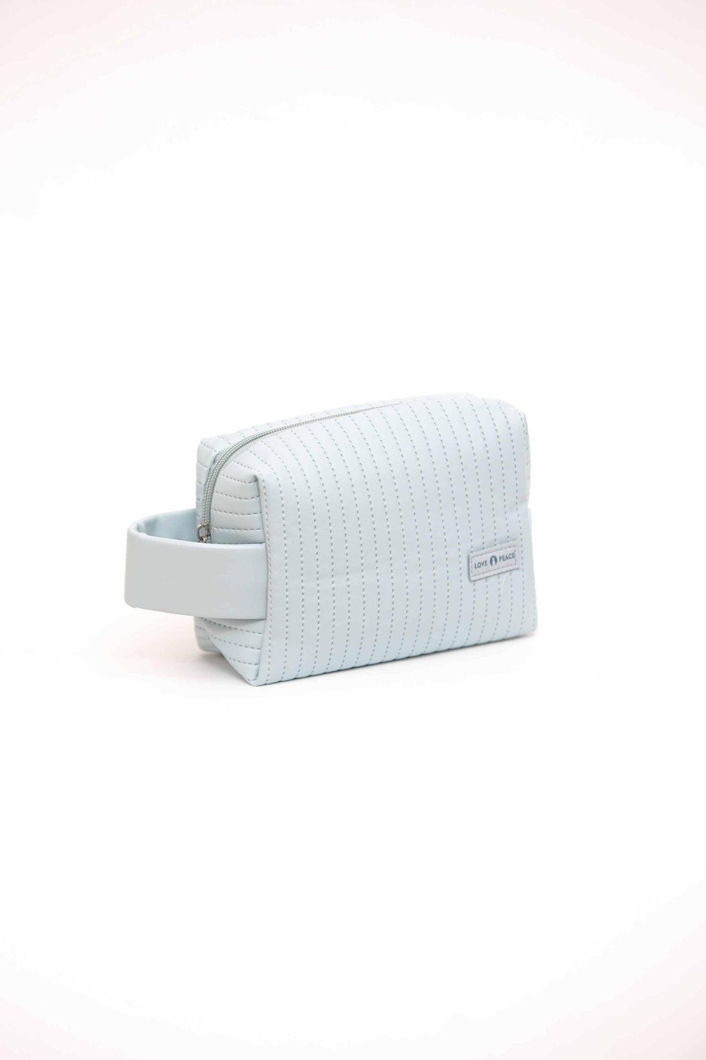 https://cdn.shopify.com/s/files/1/0534/2065/4791/files/000441782108-_3.jpg?v=1747385491