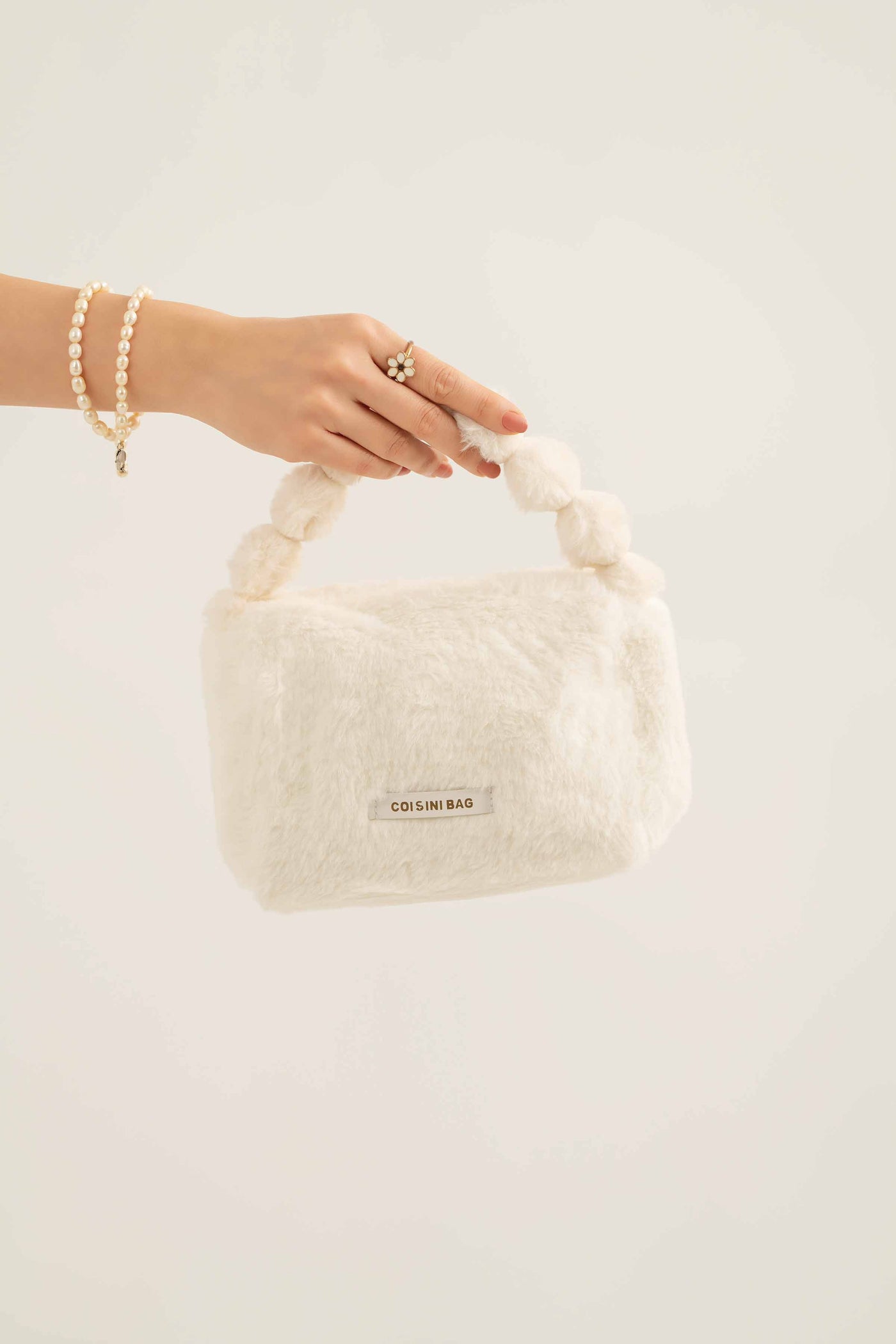 https://cdn.shopify.com/s/files/1/0534/2065/4791/files/000441922107-_1_1a9b8df7-fd06-42c1-8119-95ceb2f75c05.jpg?v=1747385474
