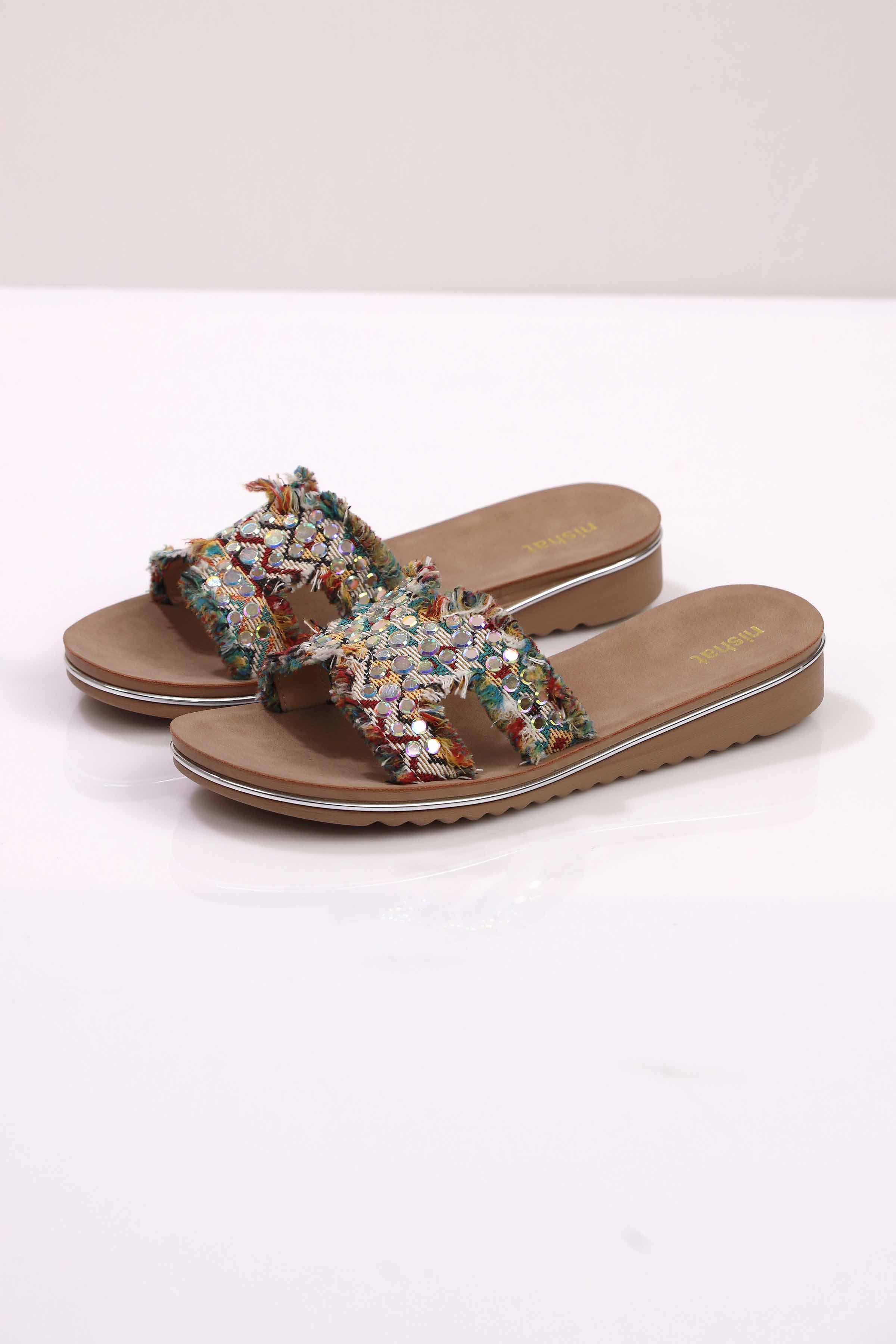 Beige Wedge-442932918
