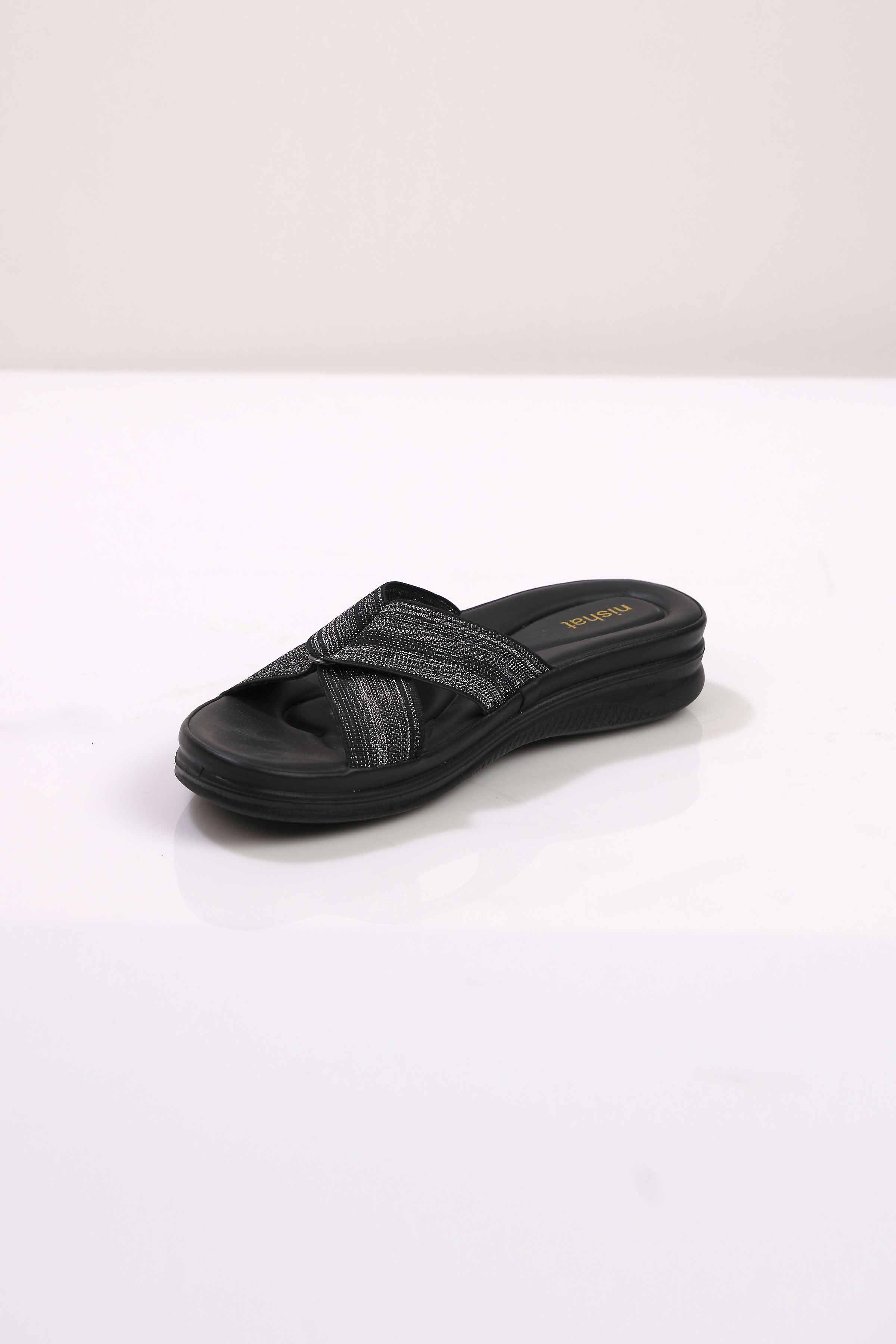 Black Wedge-442942903