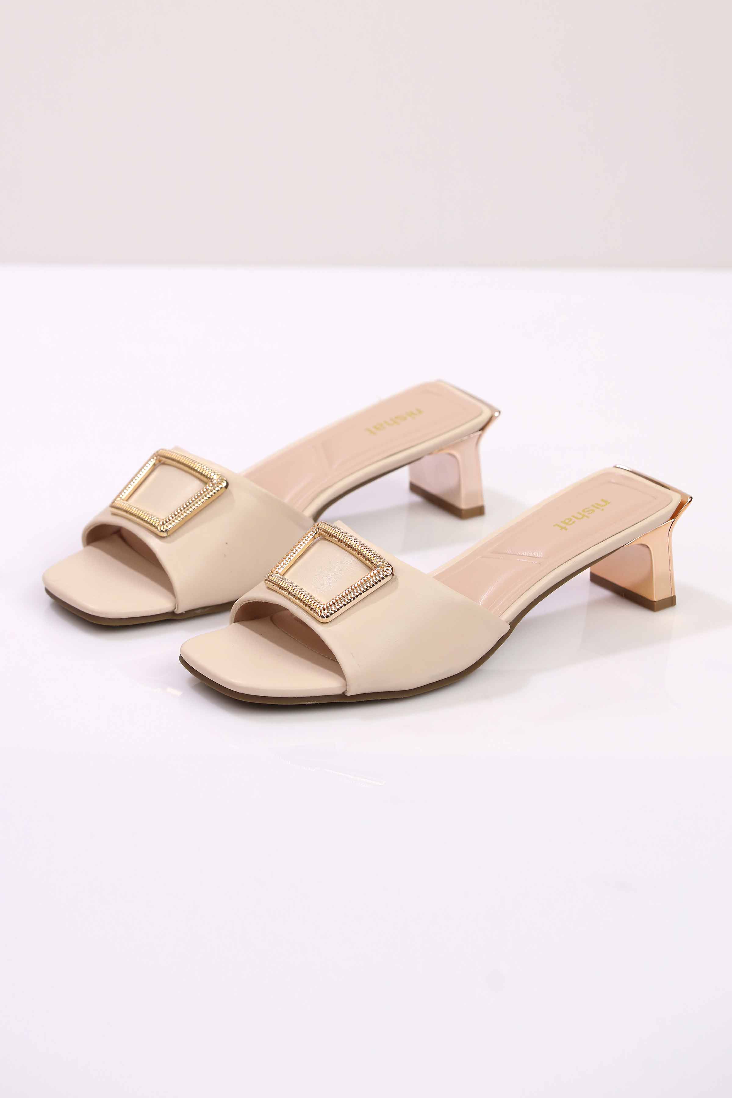 Beige Wedge-443132918