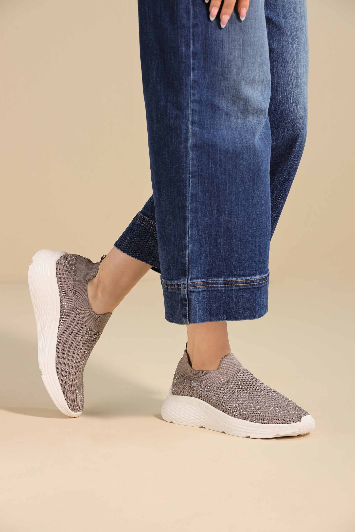 https://cdn.shopify.com/s/files/1/0534/2065/4791/files/000443173030-_4.jpg?v=1759224959