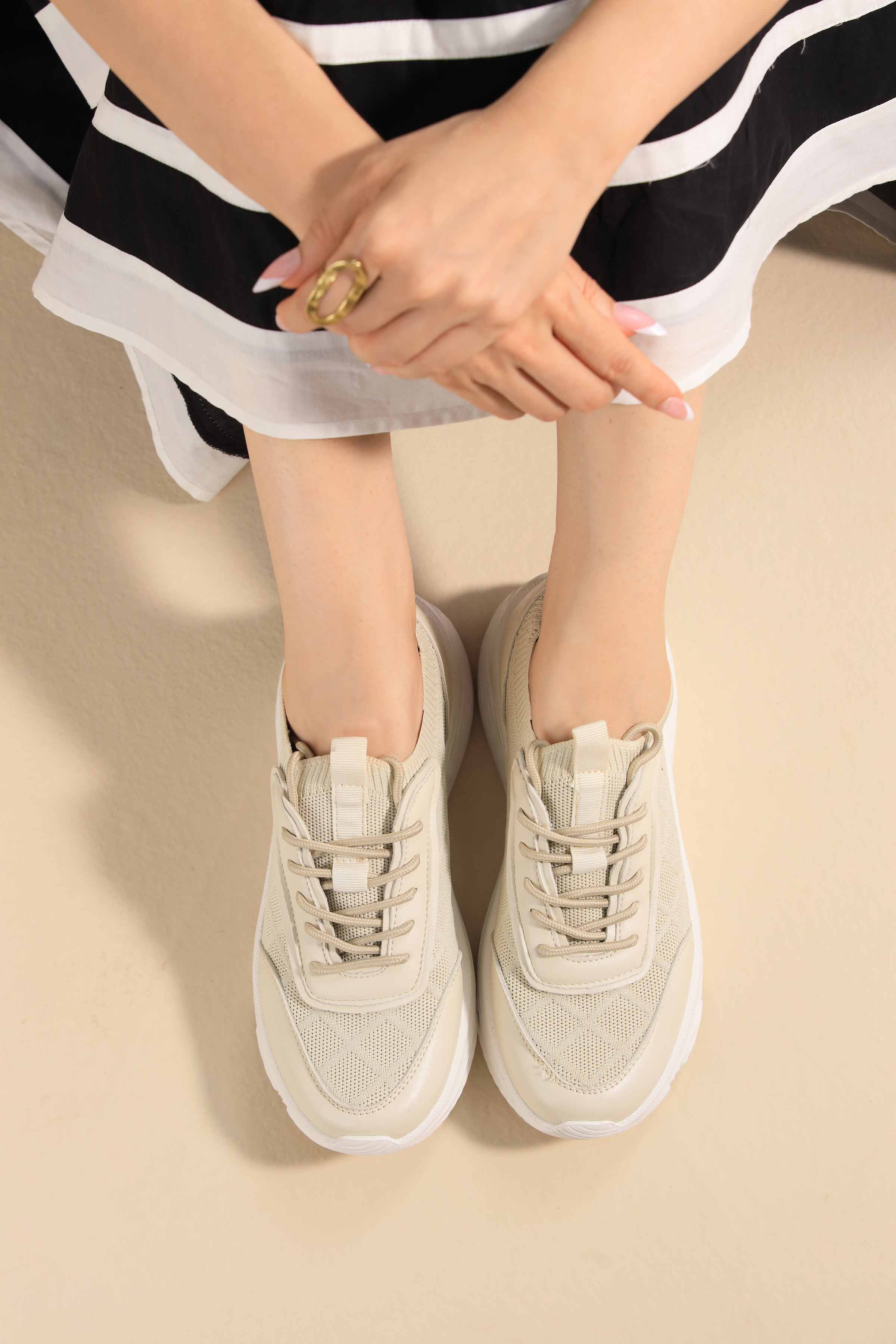 Beige Joggers-443192918