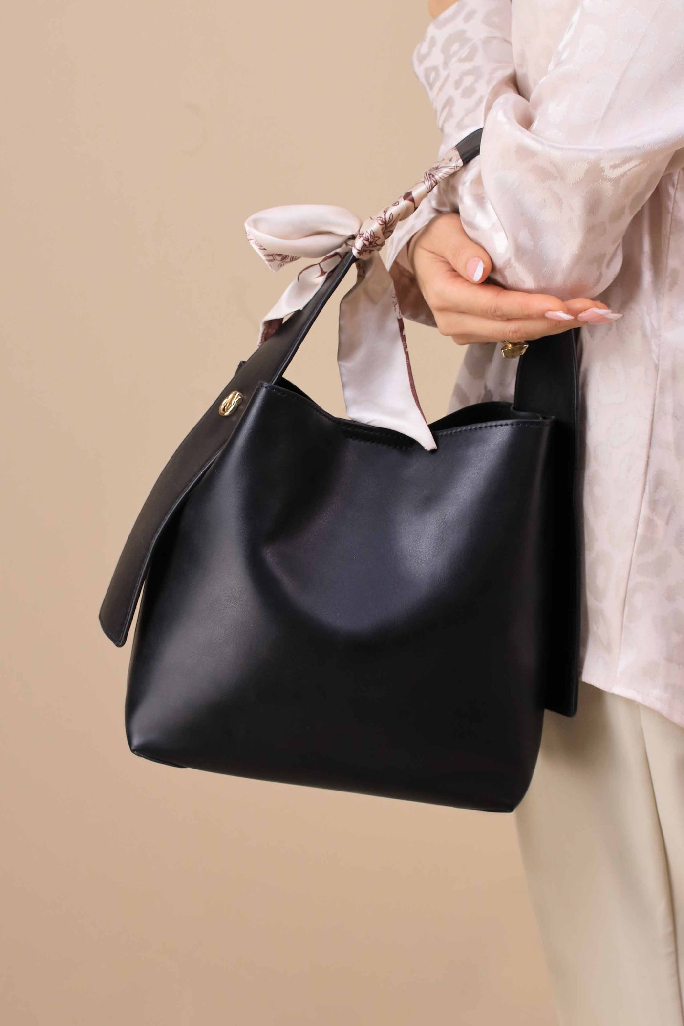 https://cdn.shopify.com/s/files/1/0534/2065/4791/files/000443242103-_2.jpg?v=1759215003