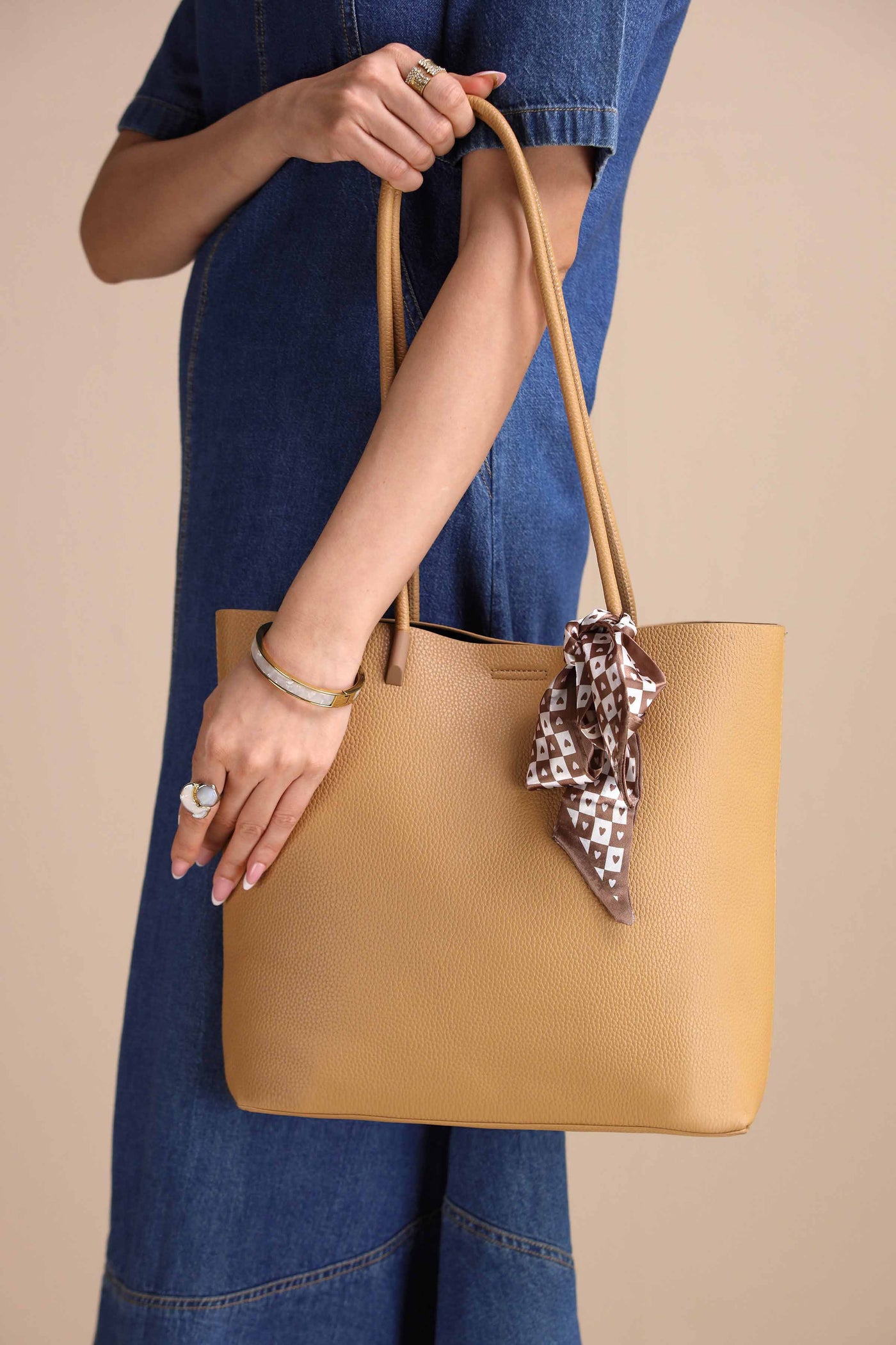 https://cdn.shopify.com/s/files/1/0534/2065/4791/files/000443602130-_2_7e77649f-931a-42c8-8d81-132c8d892d44.jpg?v=1758260079