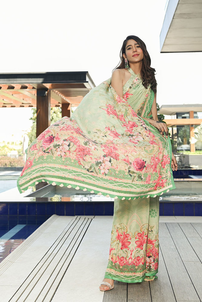 Aloe Wash with Modern Styling | Ansab Jahangir