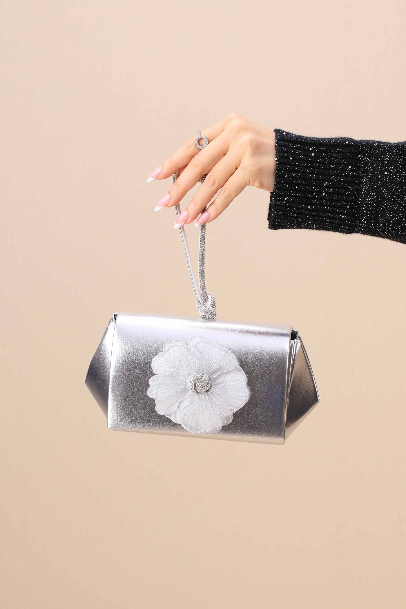 https://cdn.shopify.com/s/files/1/0534/2065/4791/files/000444092120-_6.jpg?v=1759214635