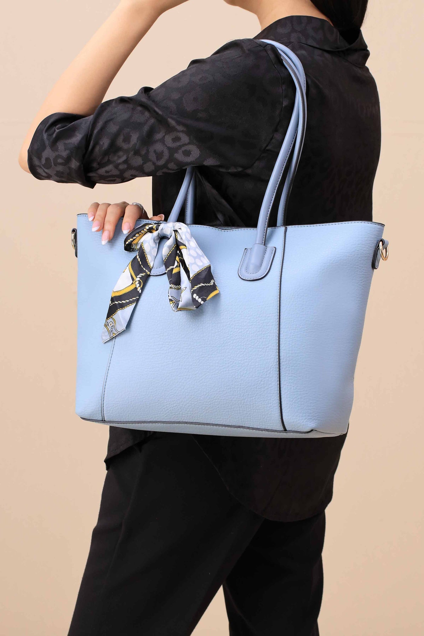https://cdn.shopify.com/s/files/1/0534/2065/4791/files/000444372111-_5.jpg?v=1759211944