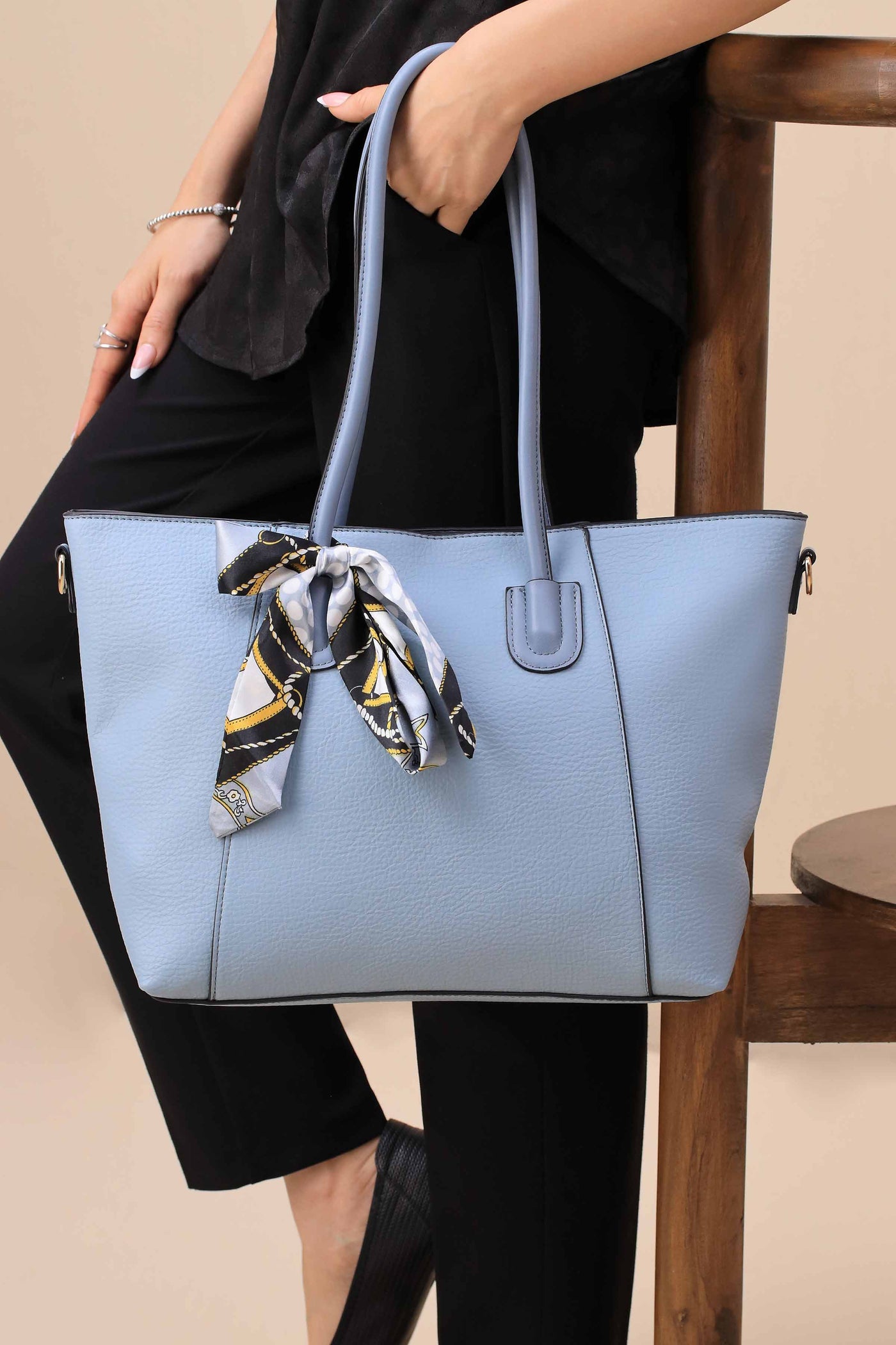 https://cdn.shopify.com/s/files/1/0534/2065/4791/files/000444372111-_6.jpg?v=1759211944