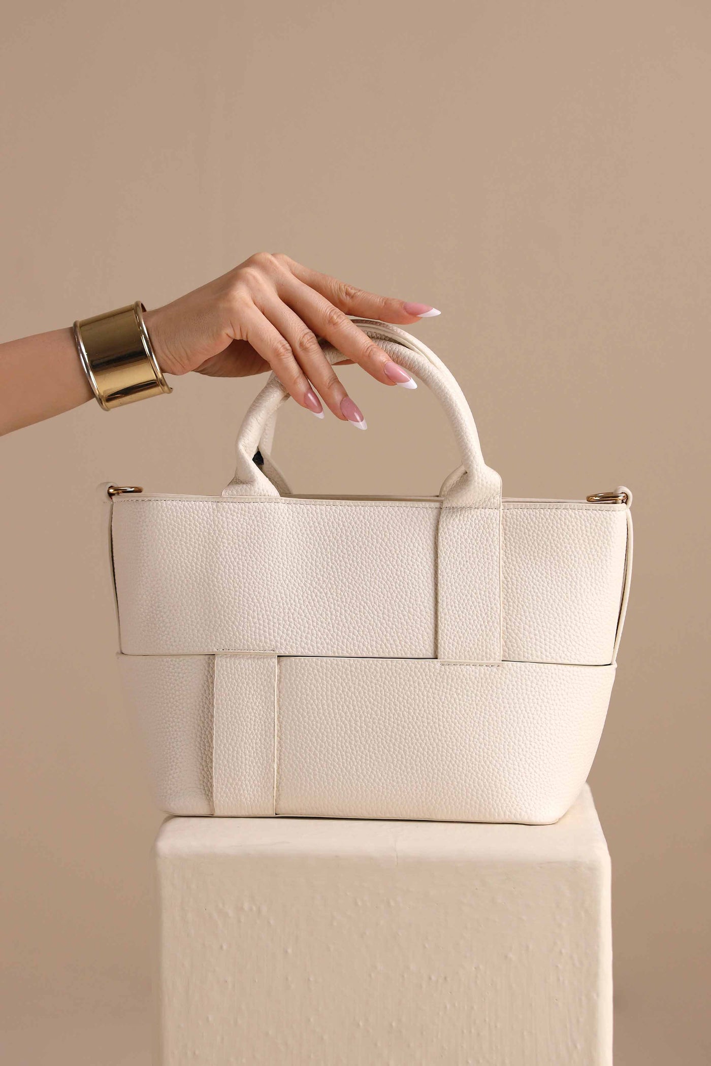 https://cdn.shopify.com/s/files/1/0534/2065/4791/files/000444392107-_1.jpg?v=1757332134