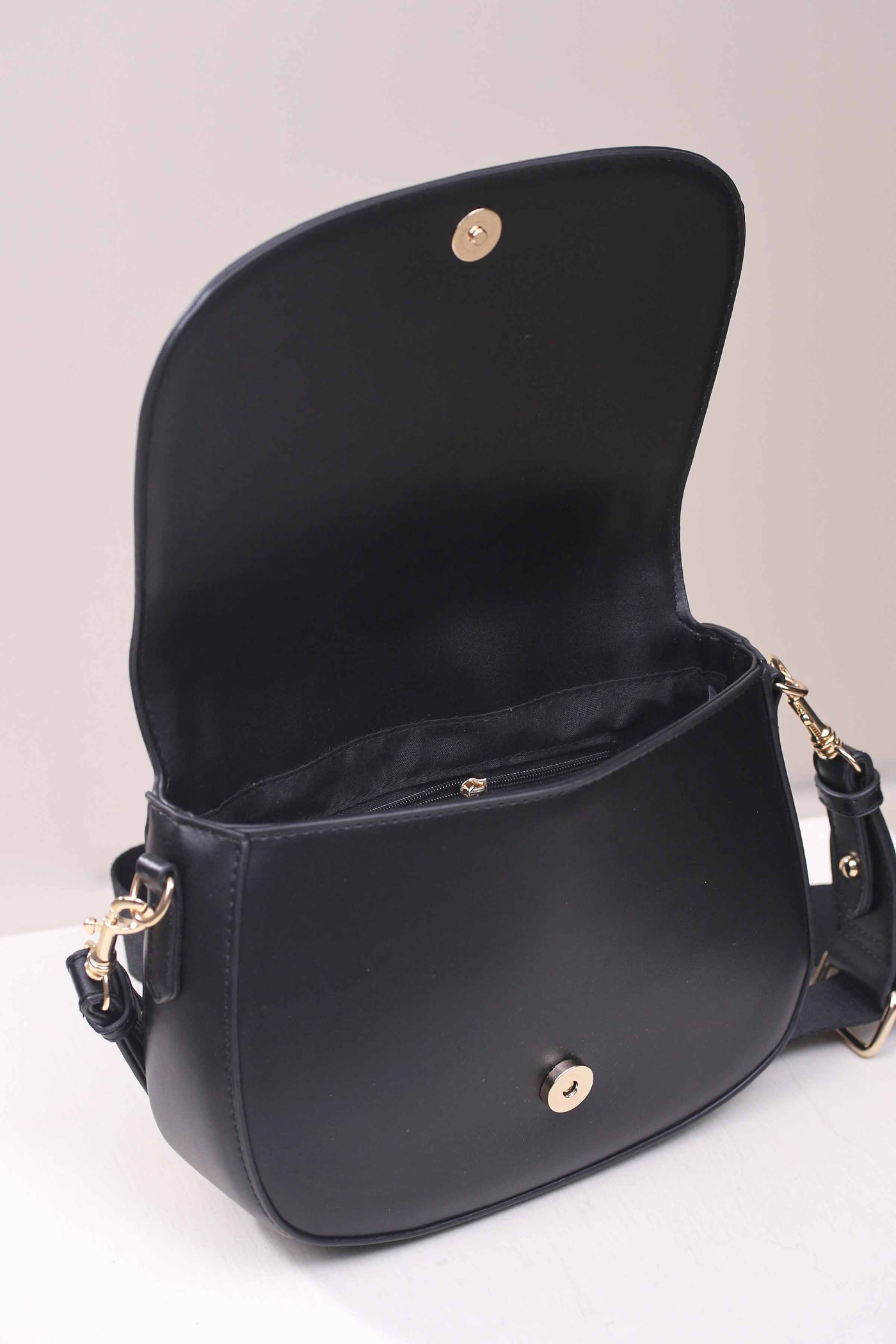 https://cdn.shopify.com/s/files/1/0534/2065/4791/files/000444712103.jpg?v=1754390564