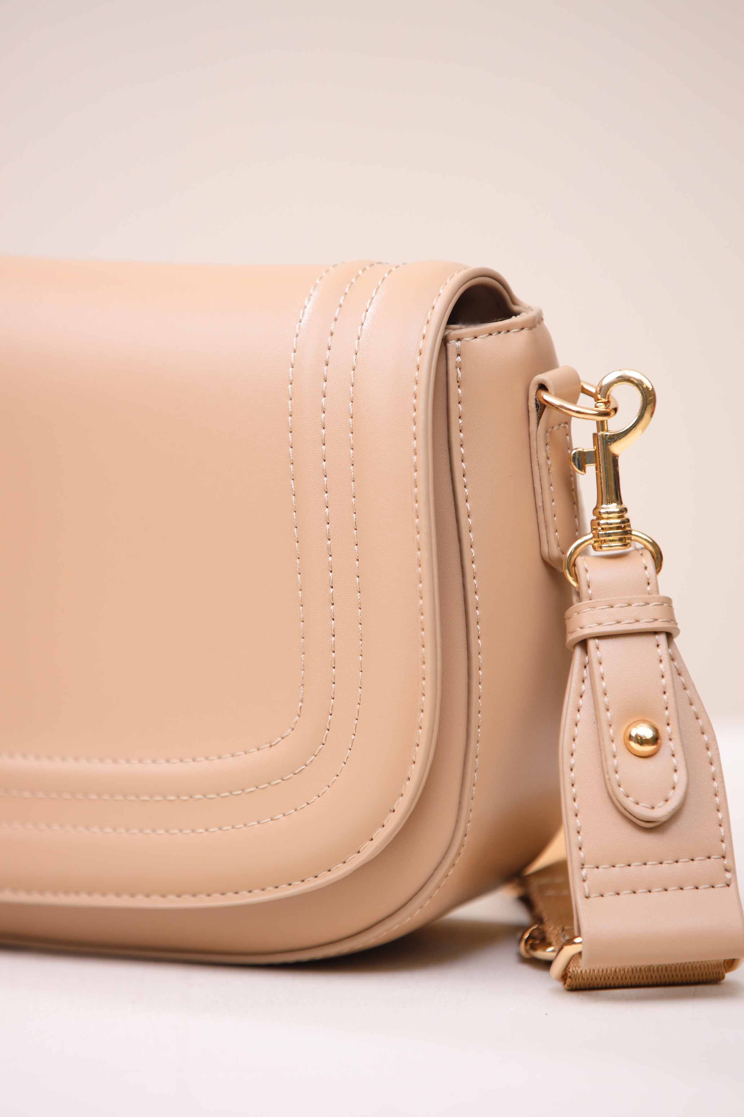 https://cdn.shopify.com/s/files/1/0534/2065/4791/files/000444712118-_8.jpg?v=1754390485