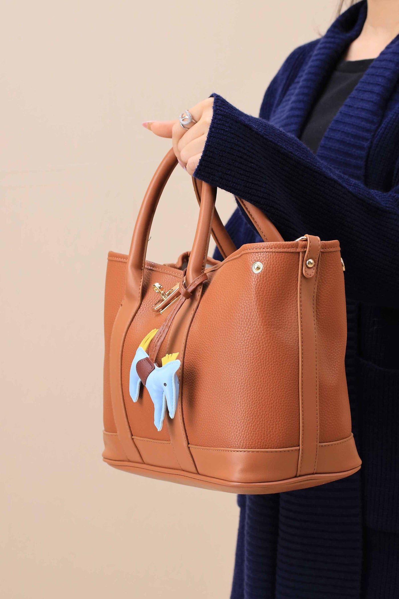 https://cdn.shopify.com/s/files/1/0534/2065/4791/files/000444802113-_1.jpg?v=1759210986
