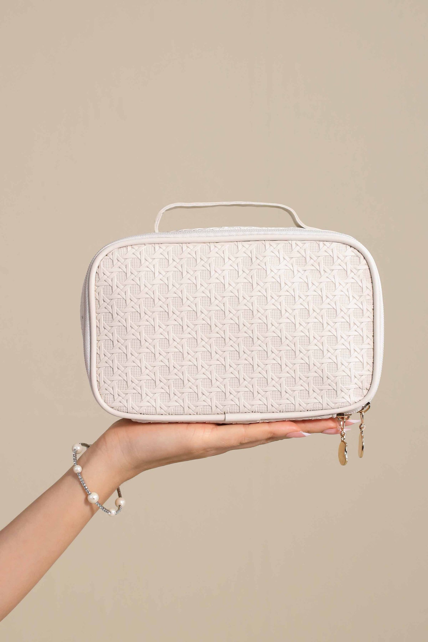 https://cdn.shopify.com/s/files/1/0534/2065/4791/files/000444882112-_5.jpg?v=1757332145