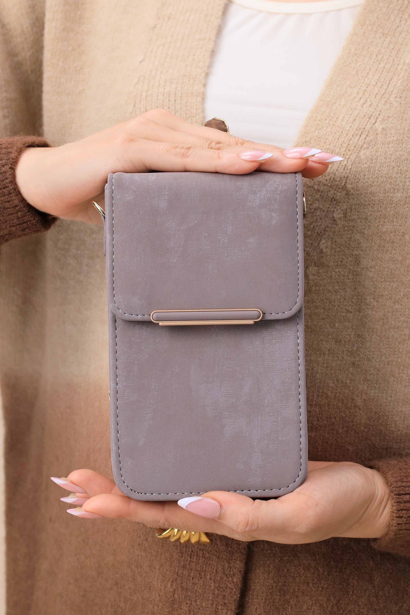 https://cdn.shopify.com/s/files/1/0534/2065/4791/files/000444922111-_4.jpg?v=1759217775