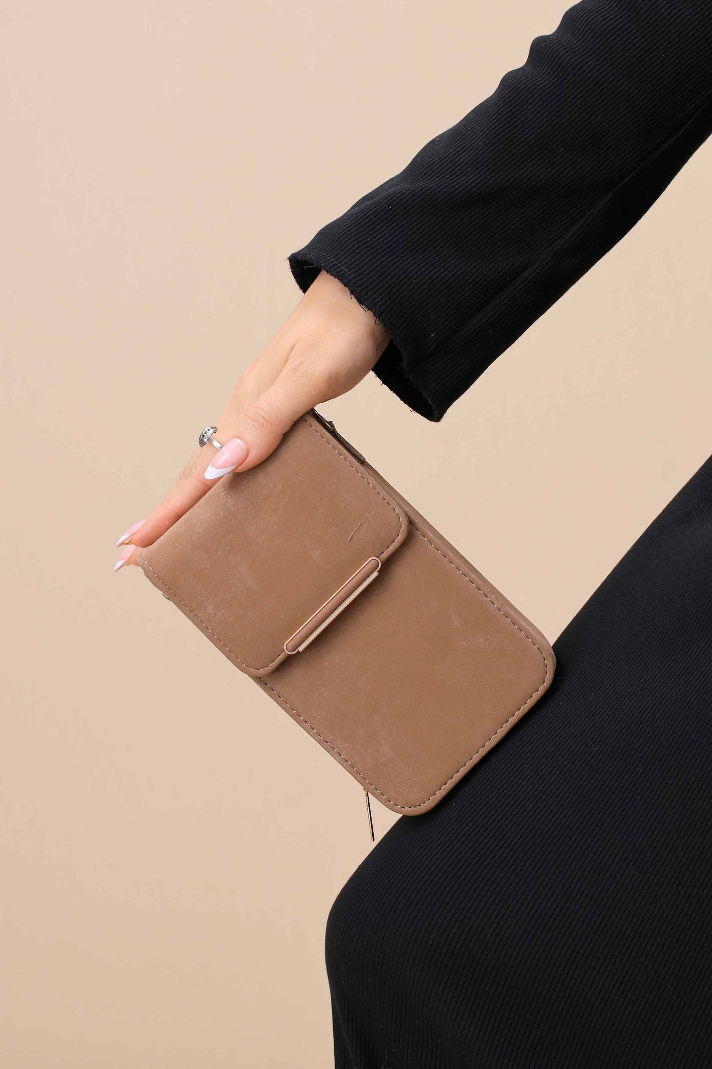 https://cdn.shopify.com/s/files/1/0534/2065/4791/files/000444922113-_4.jpg?v=1759217826