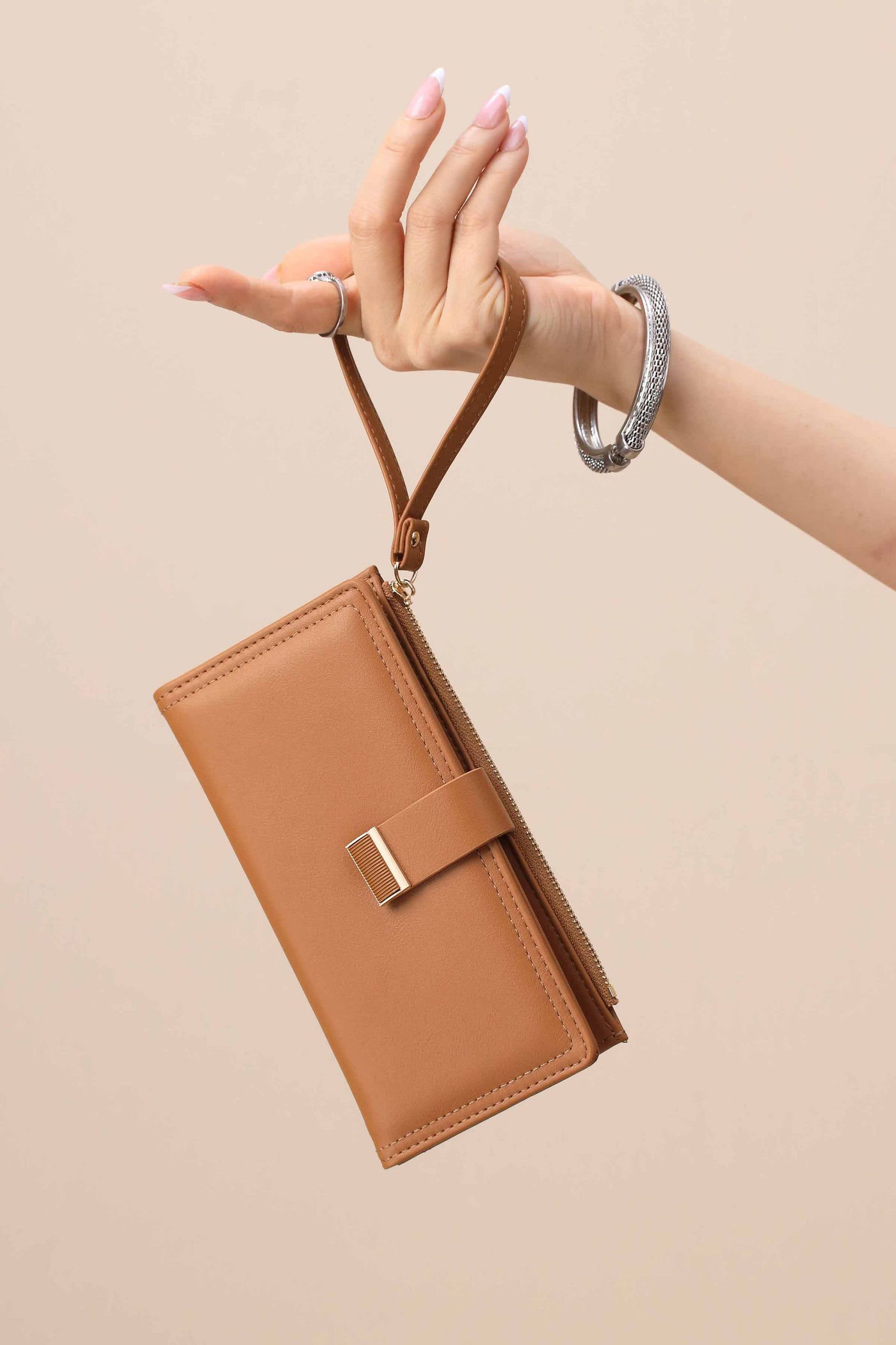 https://cdn.shopify.com/s/files/1/0534/2065/4791/files/000444932113-_6.jpg?v=1759217544