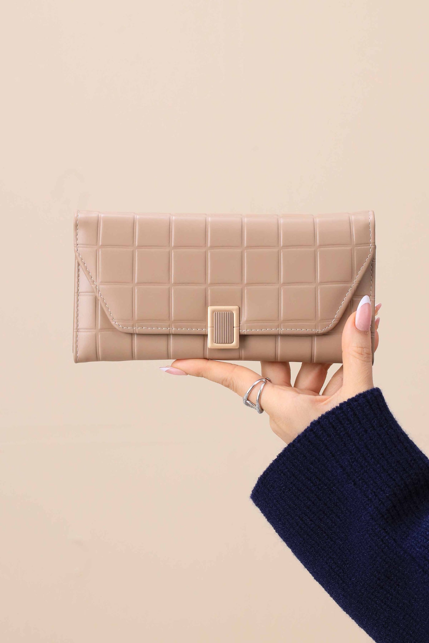 https://cdn.shopify.com/s/files/1/0534/2065/4791/files/000444952129-_4.jpg?v=1759302115