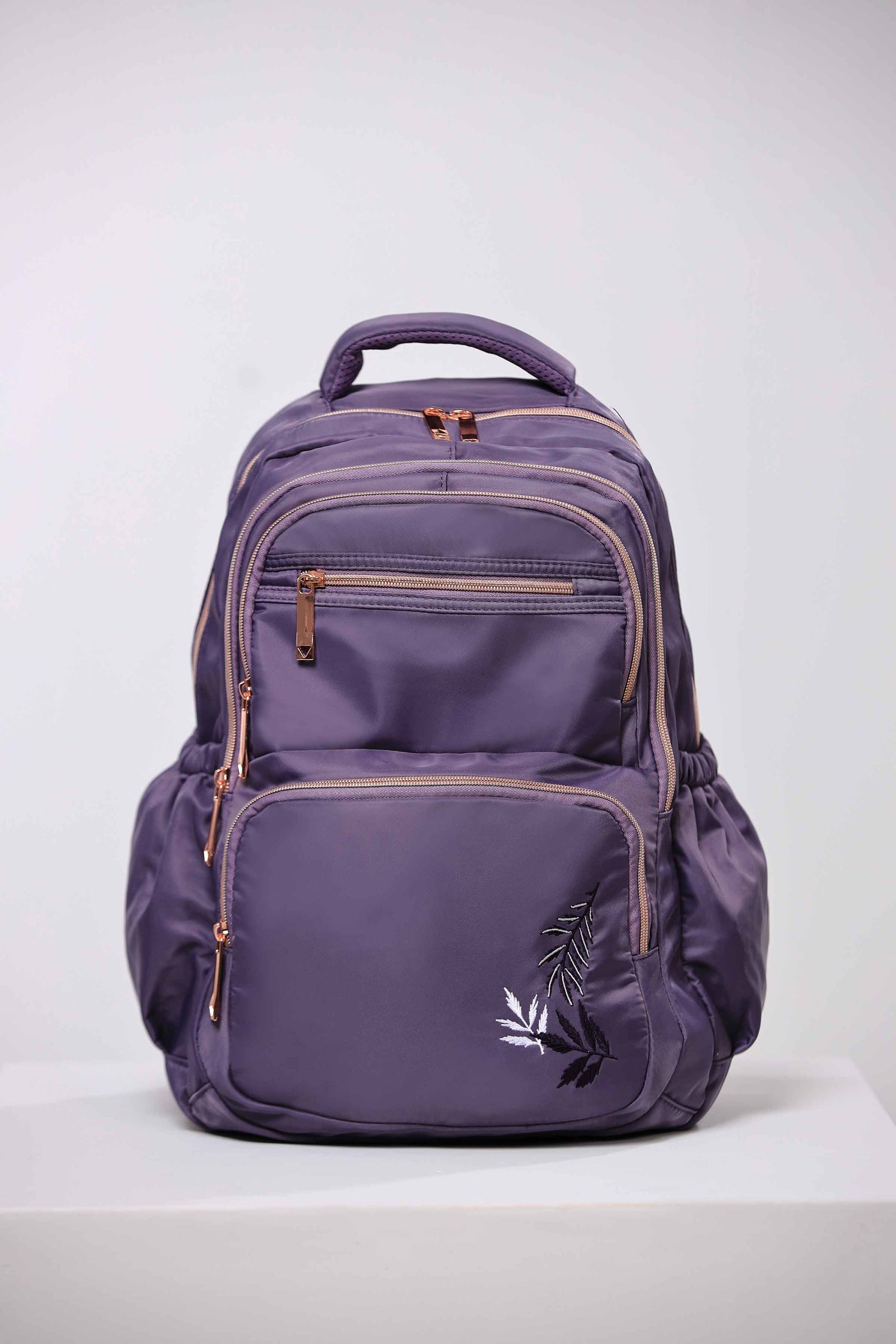 https://cdn.shopify.com/s/files/1/0534/2065/4791/files/000445102120_2.jpg?v=1755778156