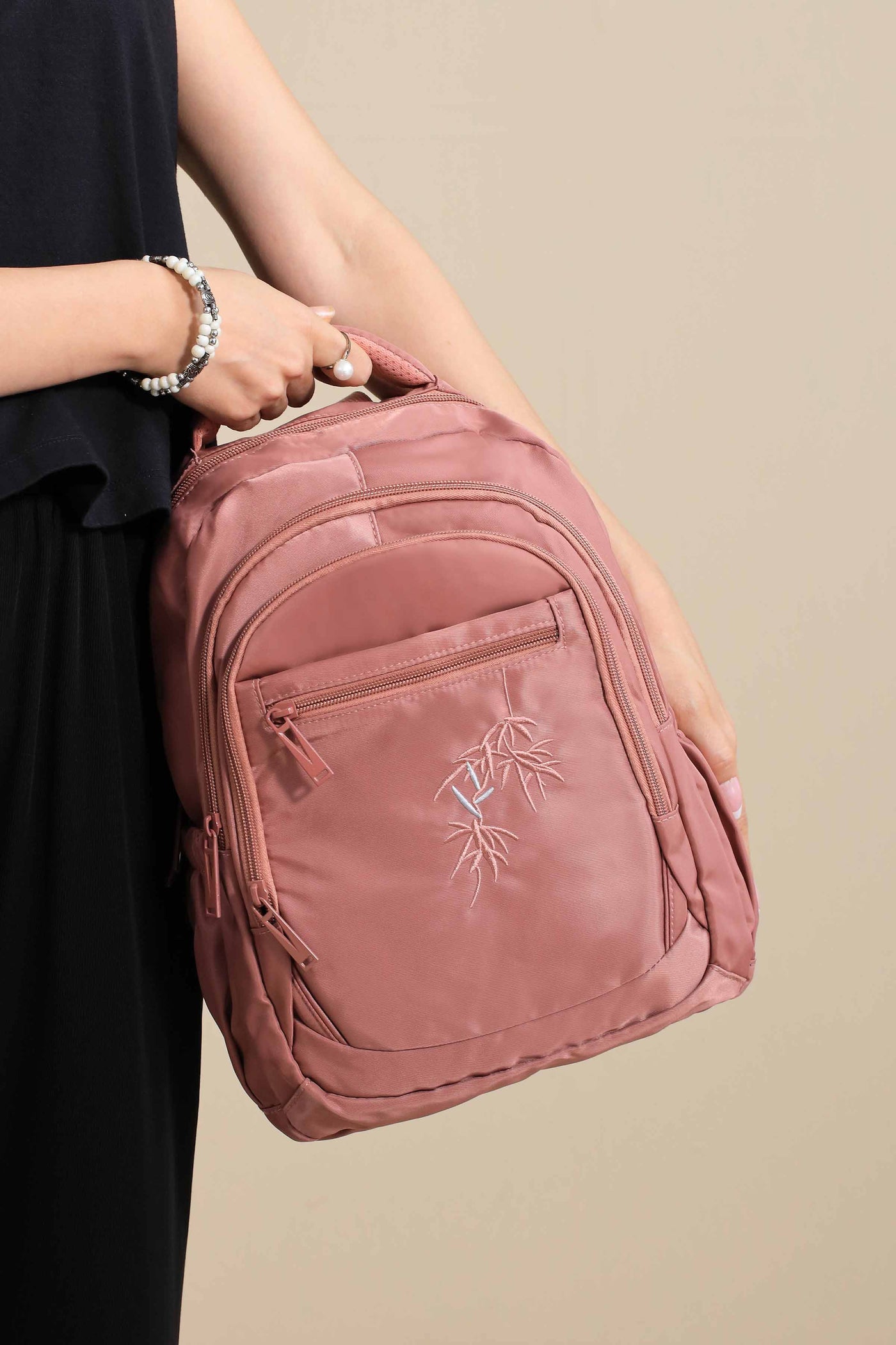 https://cdn.shopify.com/s/files/1/0534/2065/4791/files/000445152101-_2.jpg?v=1757332151