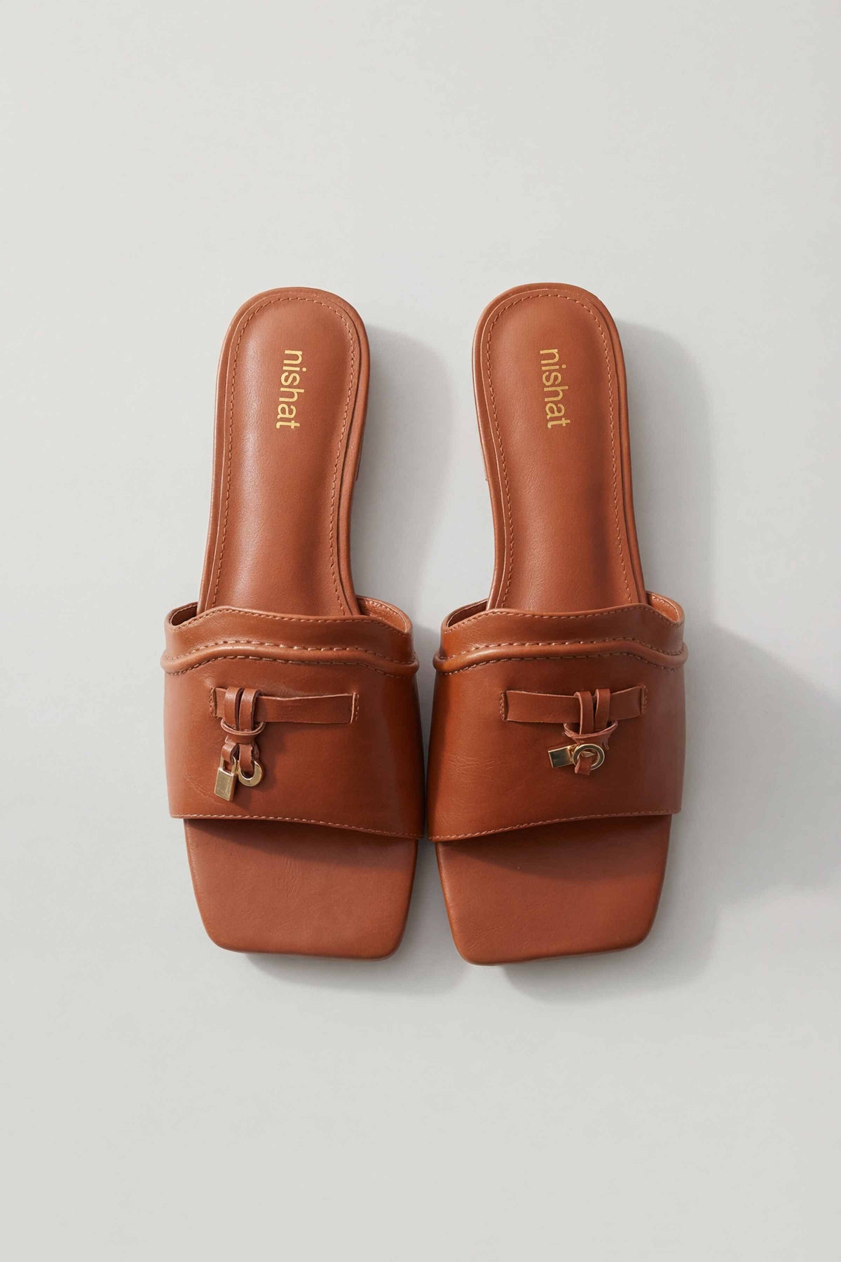 Brown Chappal-445182913