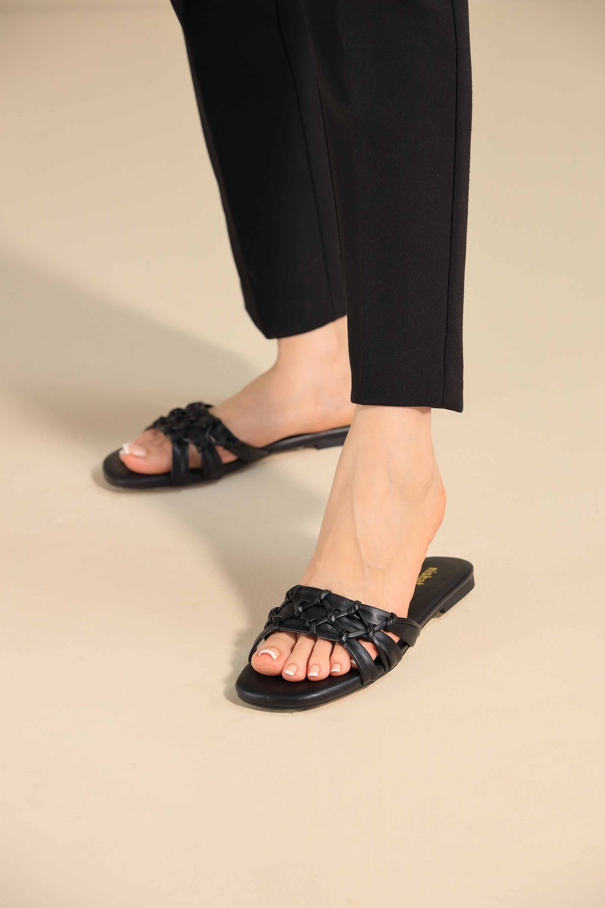 Black Chappal-445222903