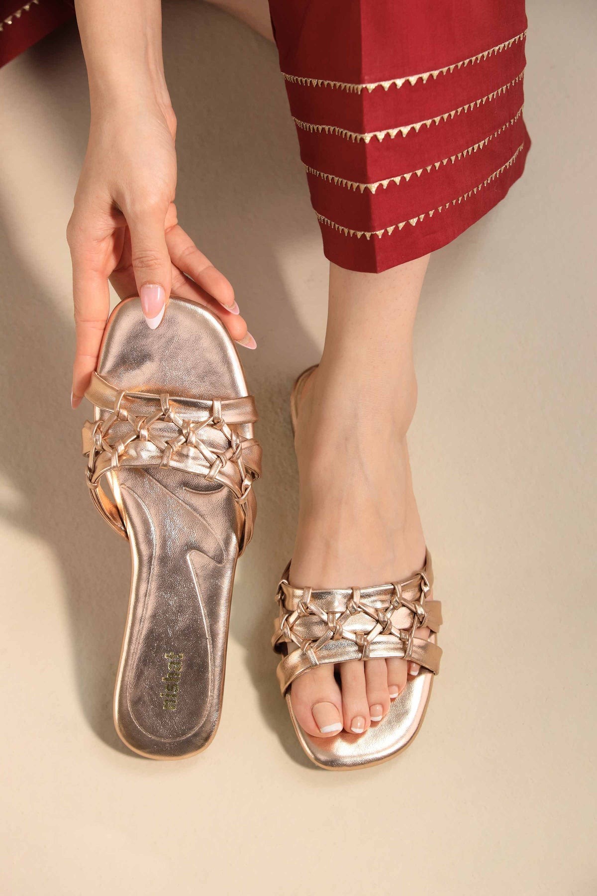 Champagne Chappal-445222916