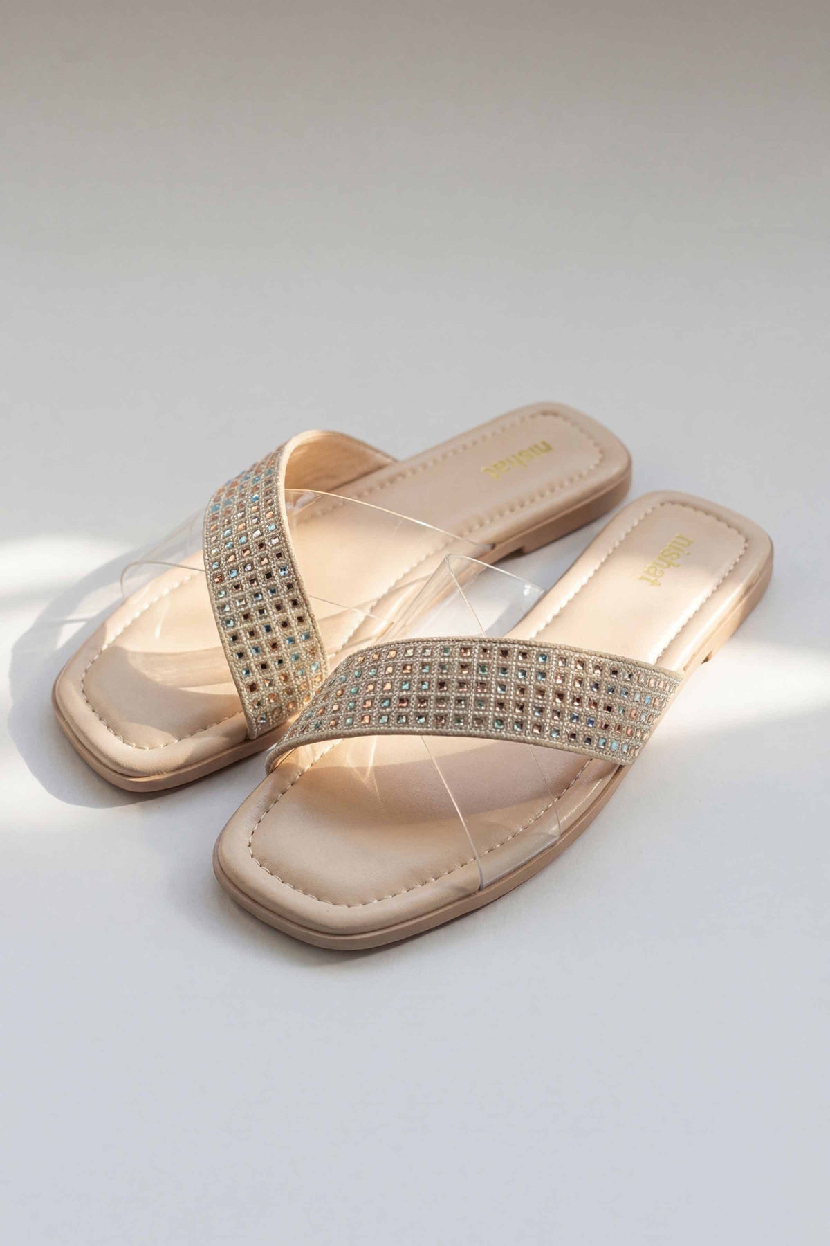 Beige Chappal-445242918