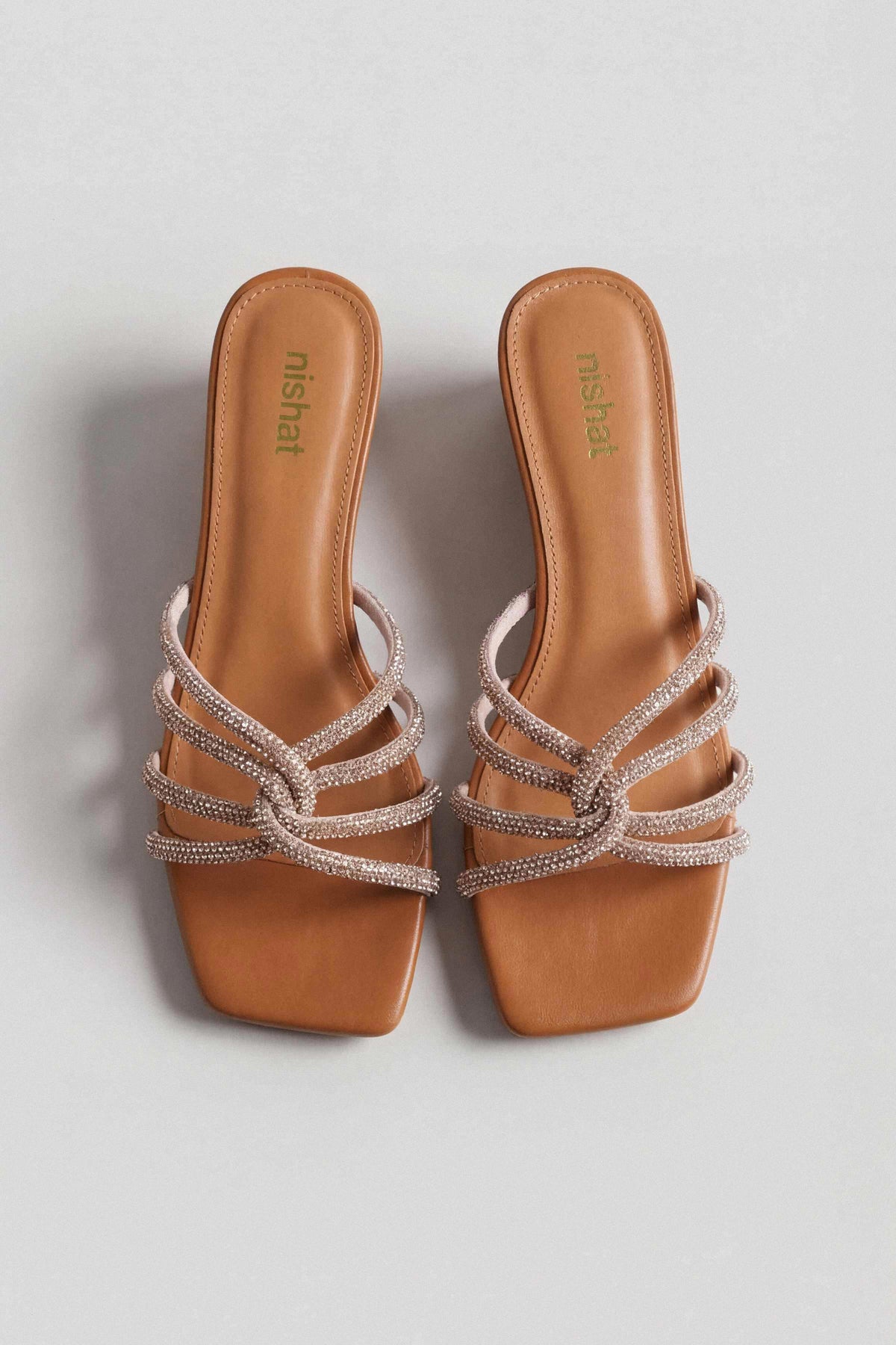 Camel Wedges-445312929