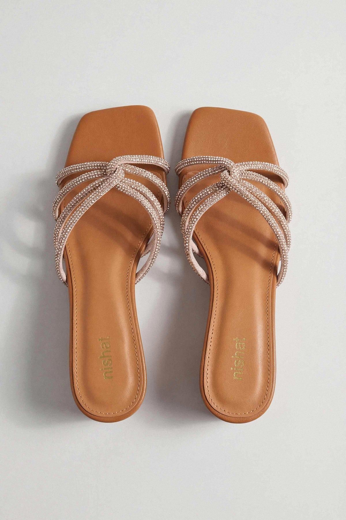 Camel Wedges-445312929