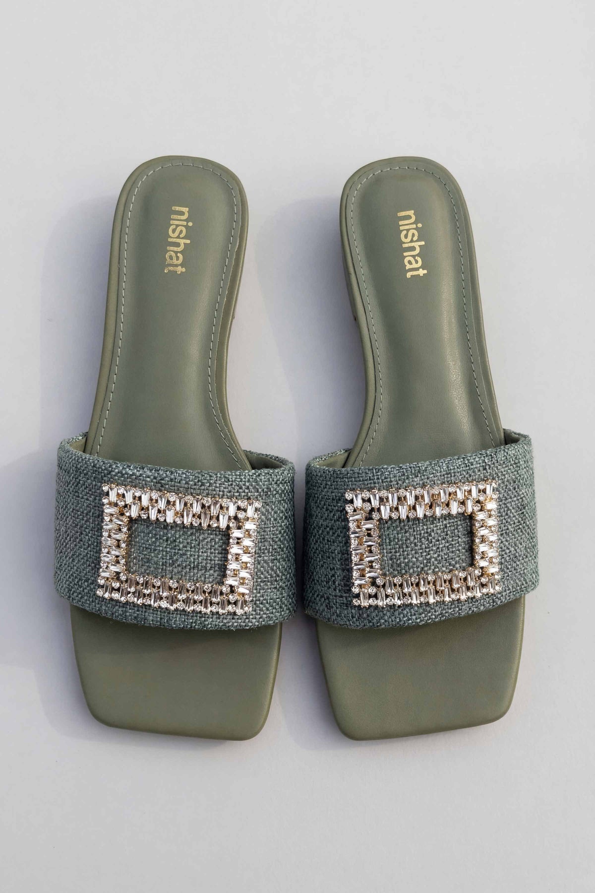 Green Chappal-445402904