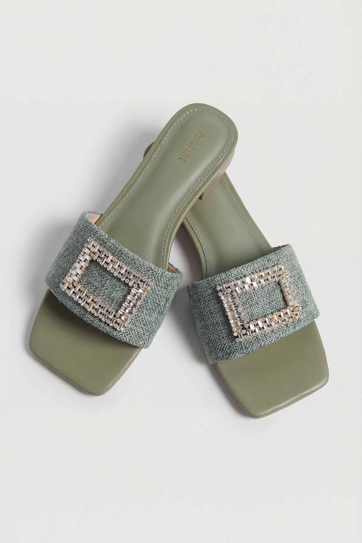 Green Chappal-445402904