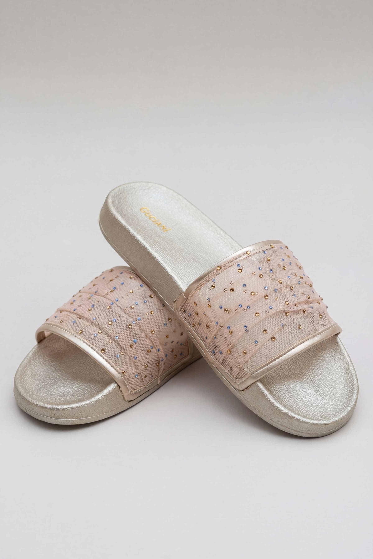 Gold Chappal-445412919