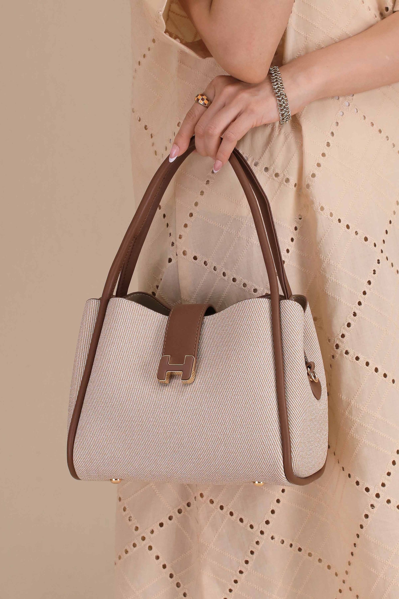 https://cdn.shopify.com/s/files/1/0534/2065/4791/files/000445542107-_4.jpg?v=1759209629