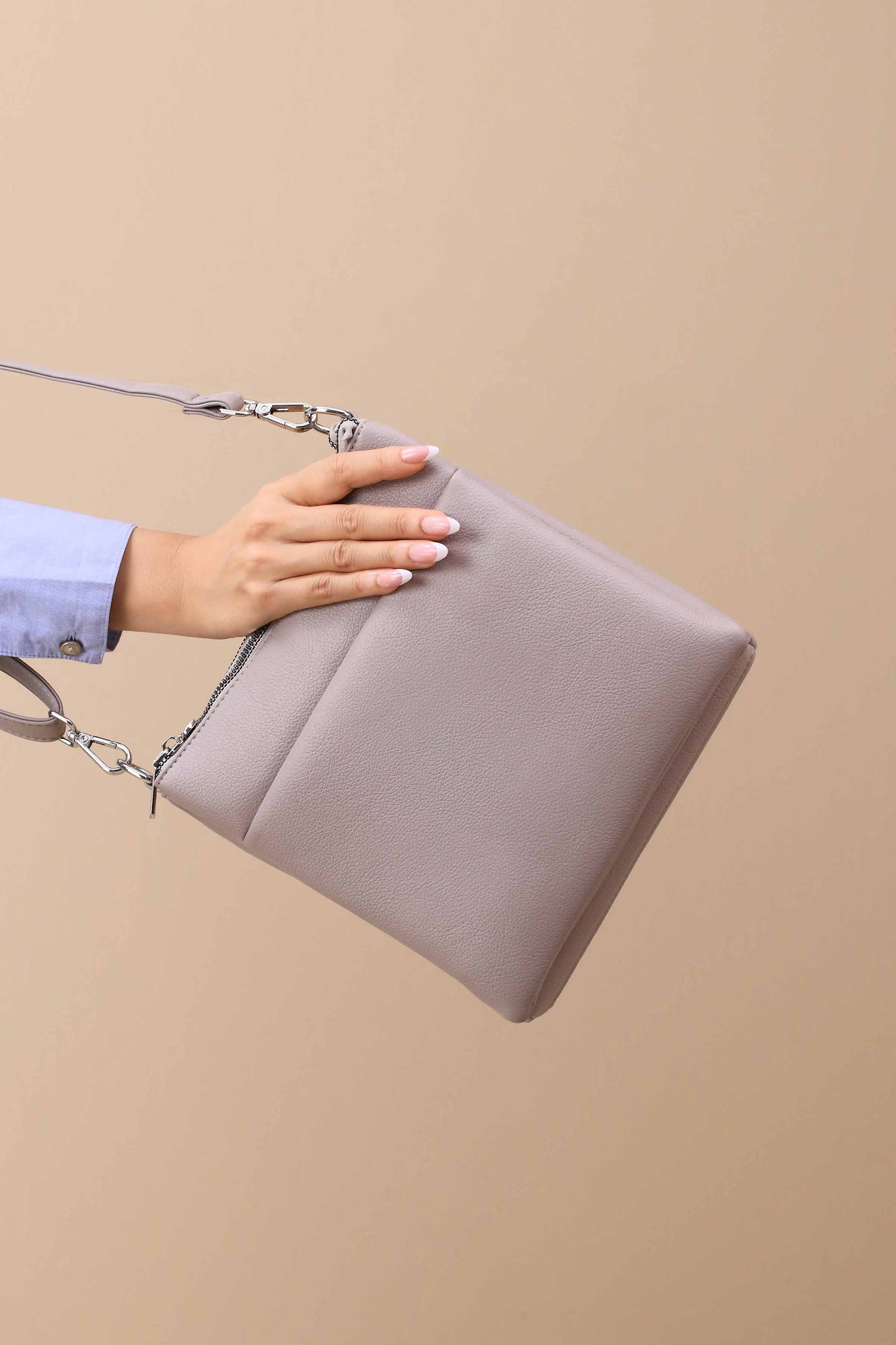 https://cdn.shopify.com/s/files/1/0534/2065/4791/files/000445612111-_1.jpg?v=1759209429